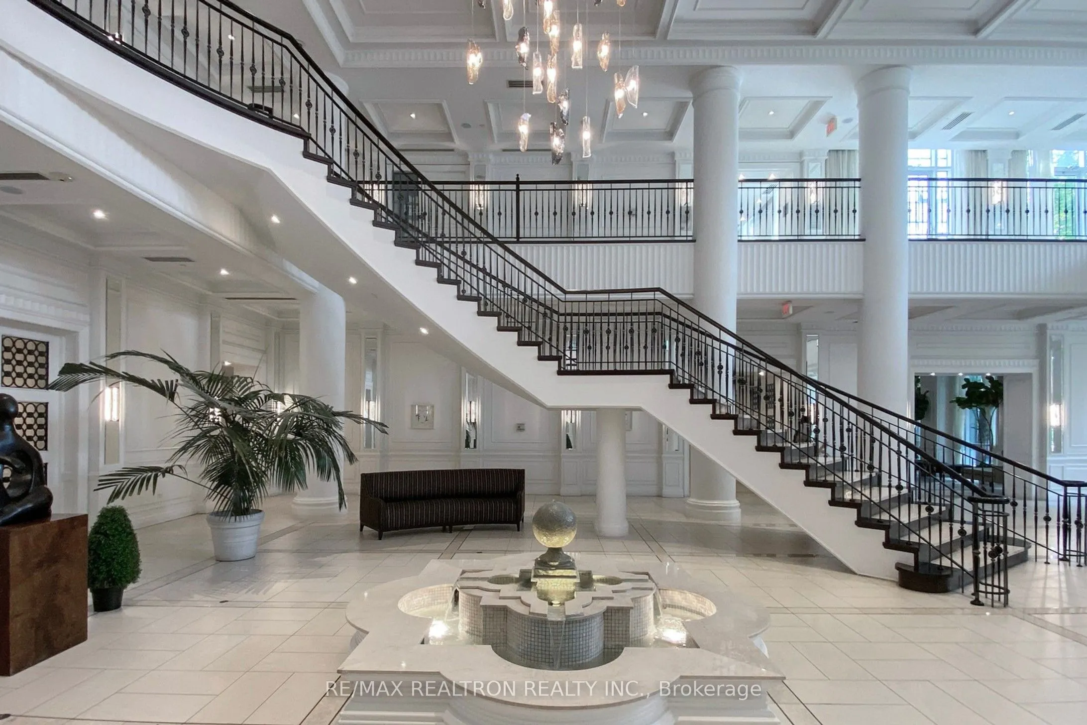 15 Greenview Avenue, #2604