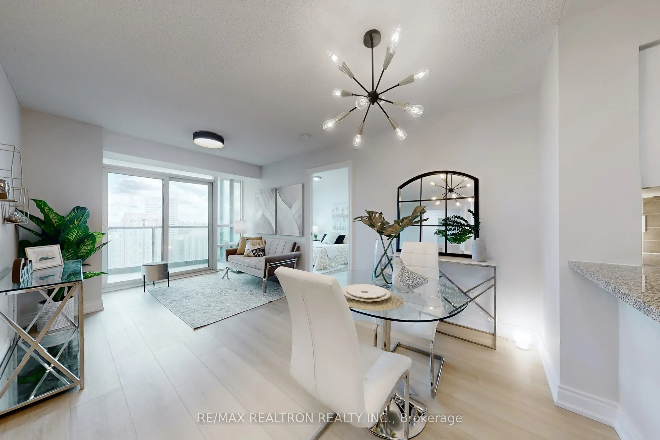 15 Greenview Avenue, #2604