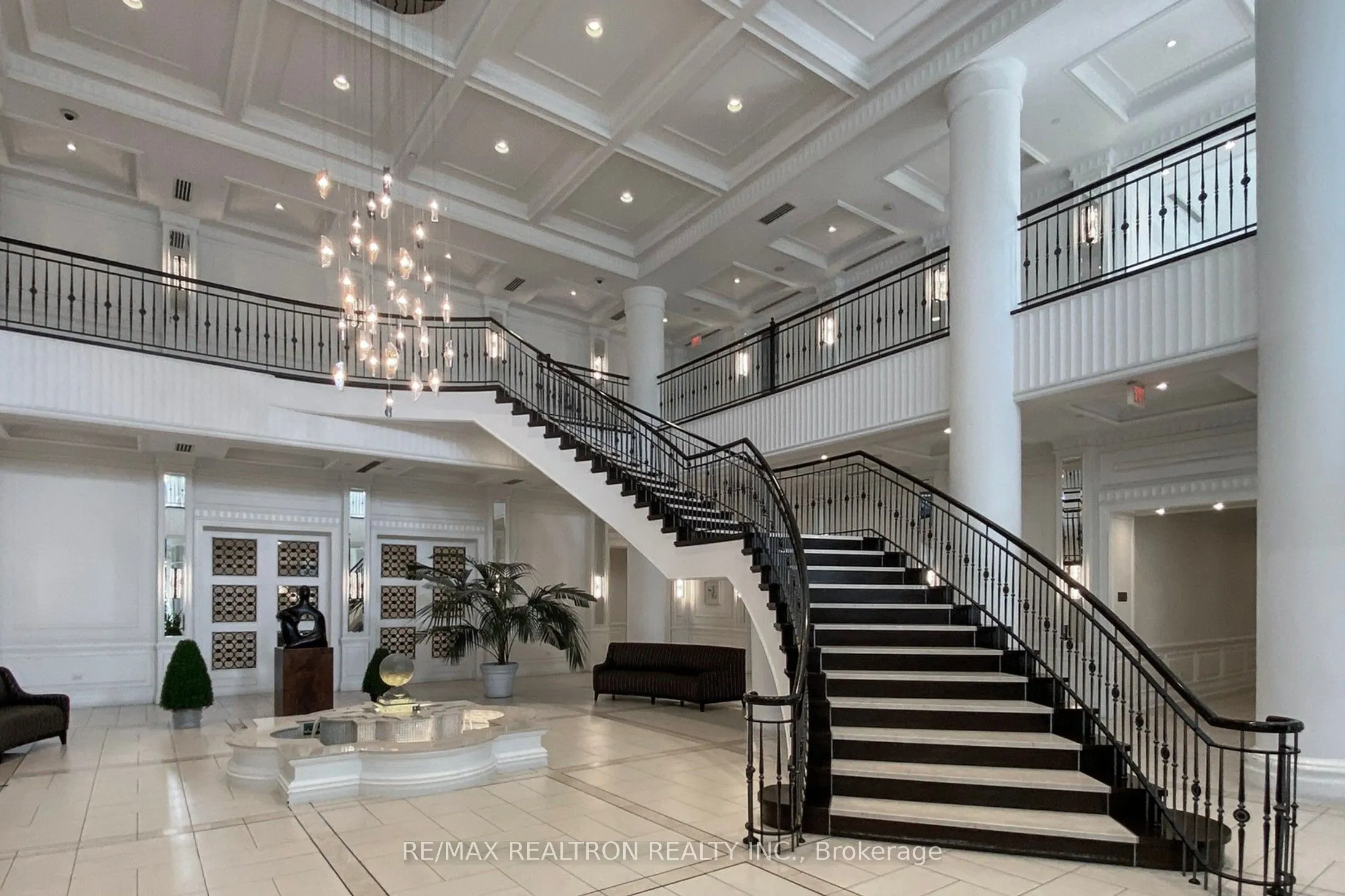 15 Greenview Avenue, #2604