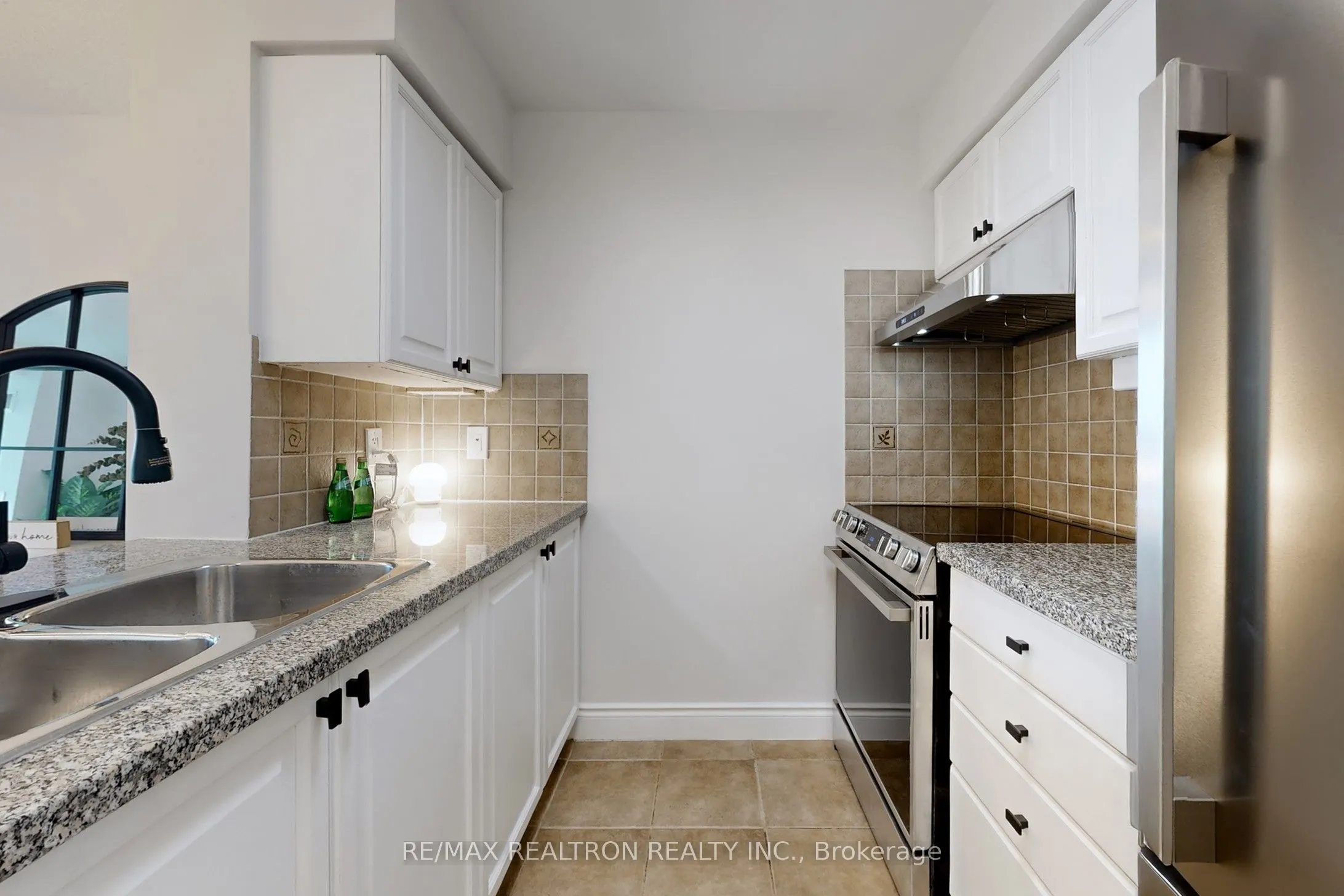 15 Greenview Avenue, #2604