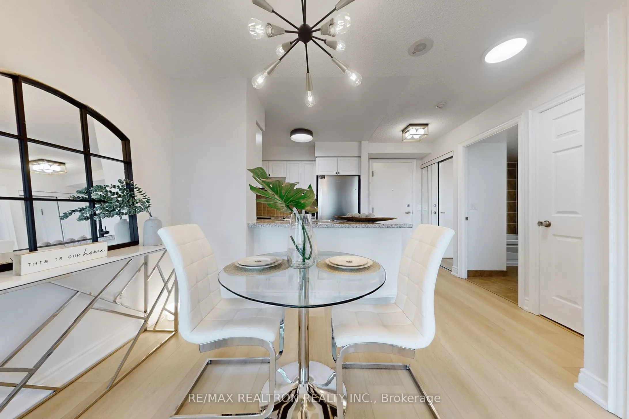 15 Greenview Avenue, #2604