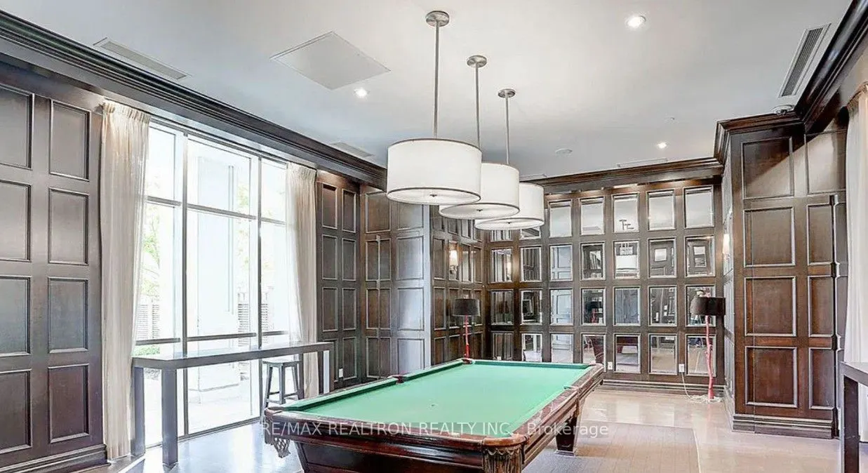 15 Greenview Avenue, #2604