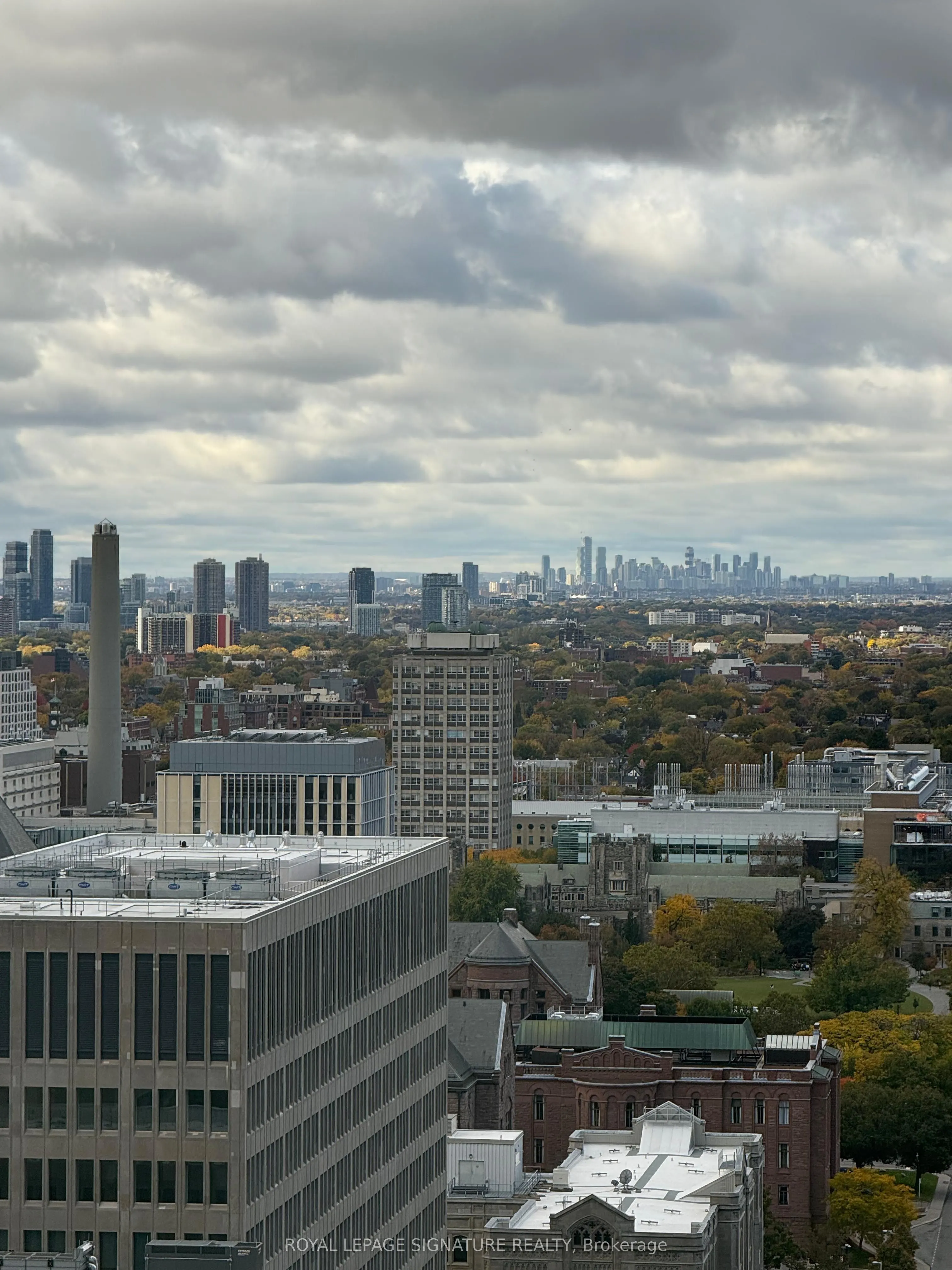 8 Wellesley Street W, #3016