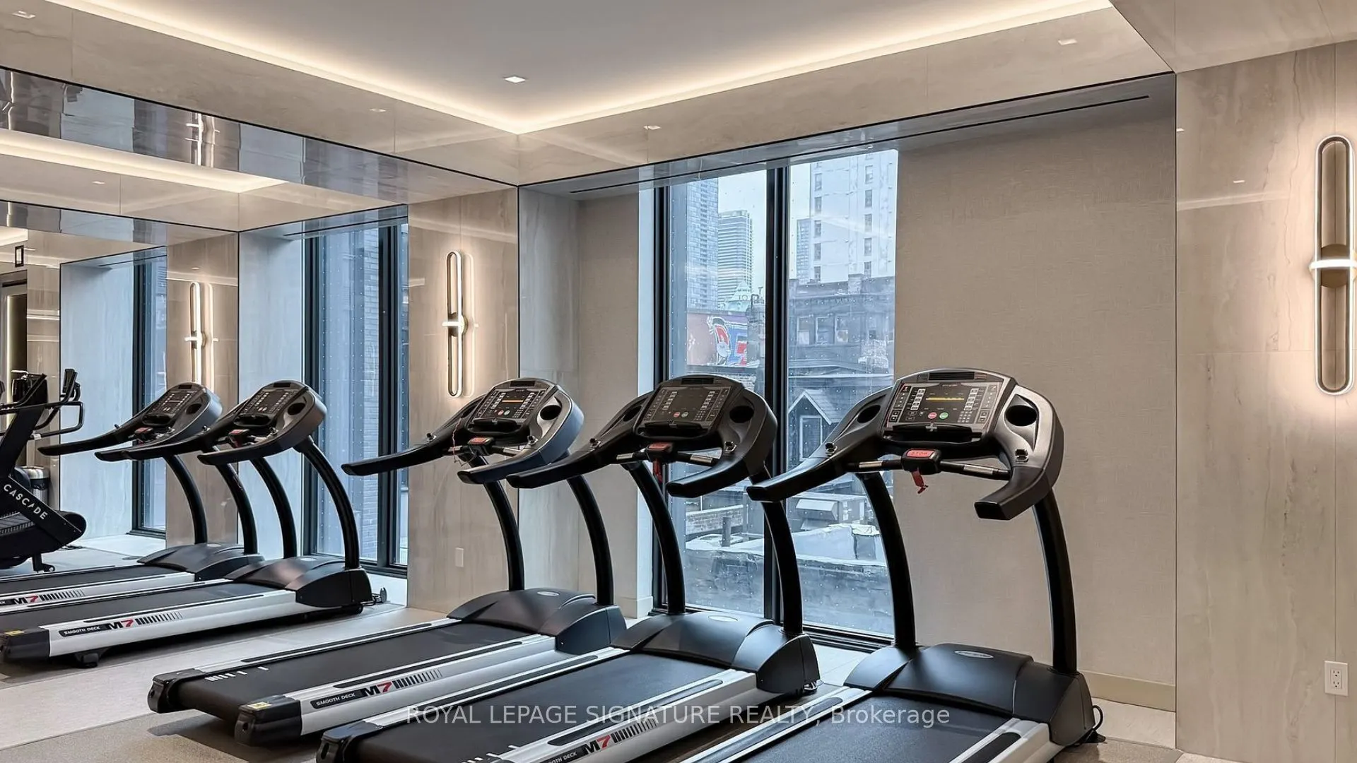 8 Wellesley Street W, #3016