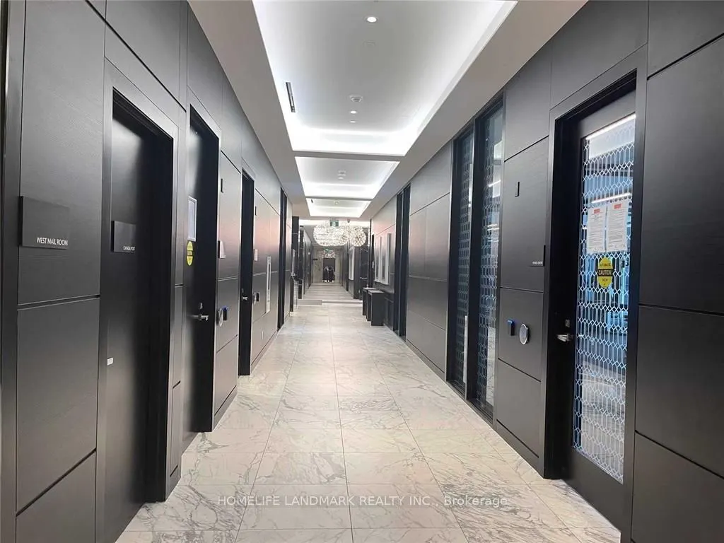 31 Tippett Road E, #1522