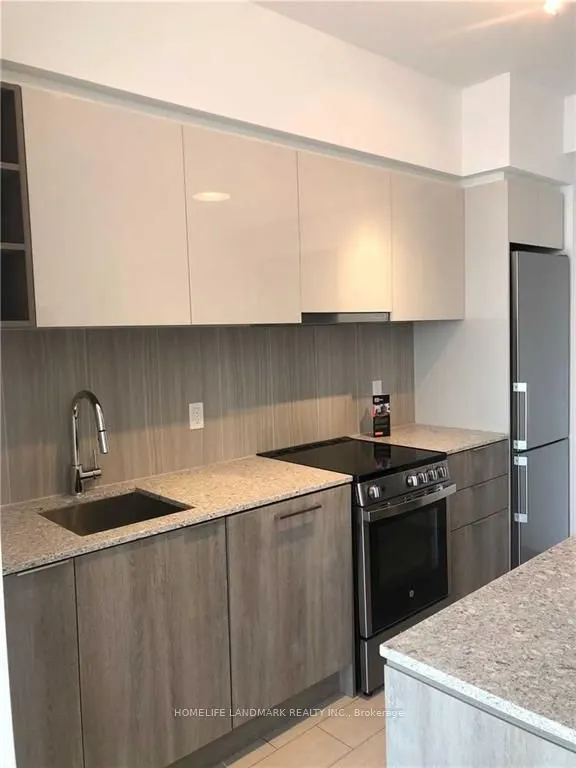 31 Tippett Road E, #1522