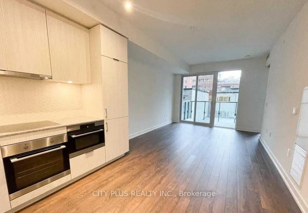 158 Front Street E, #312