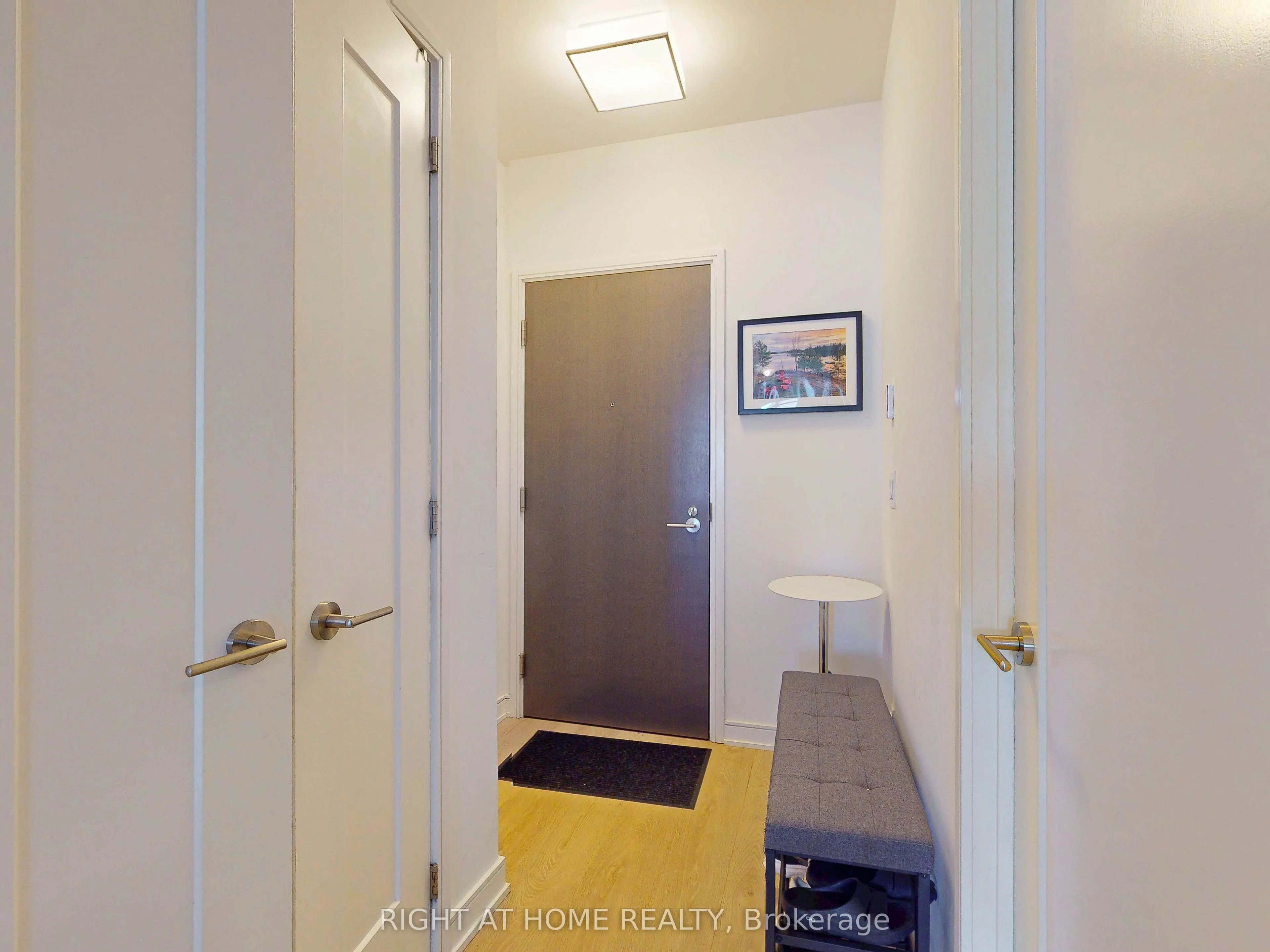 88 Scott Street, #1904