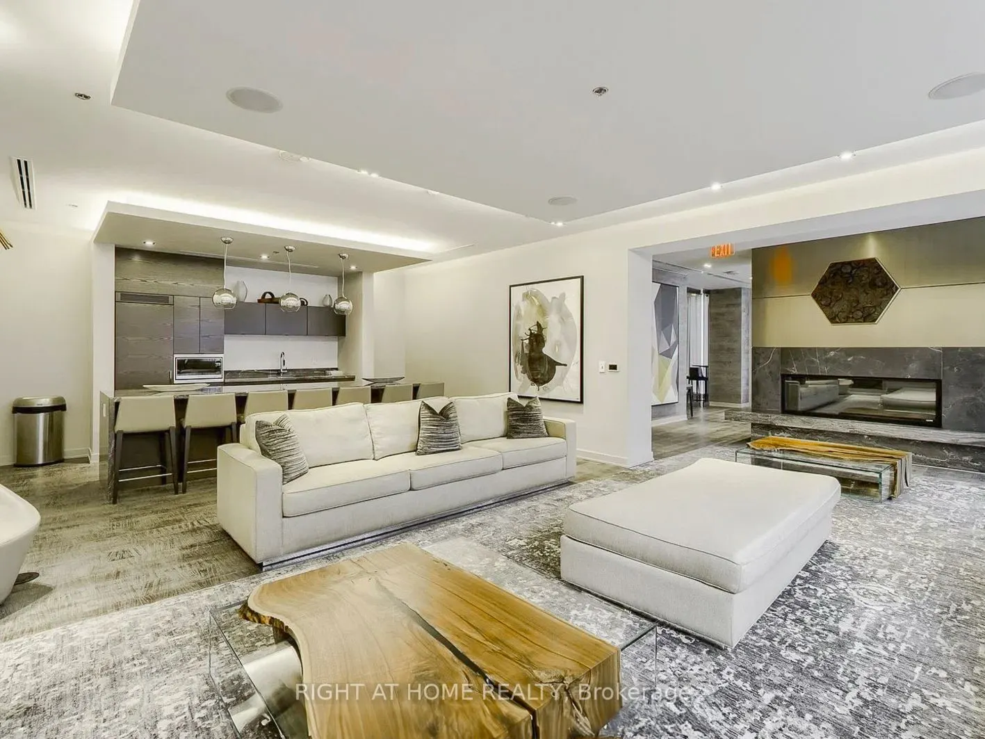 88 Scott Street, #1904