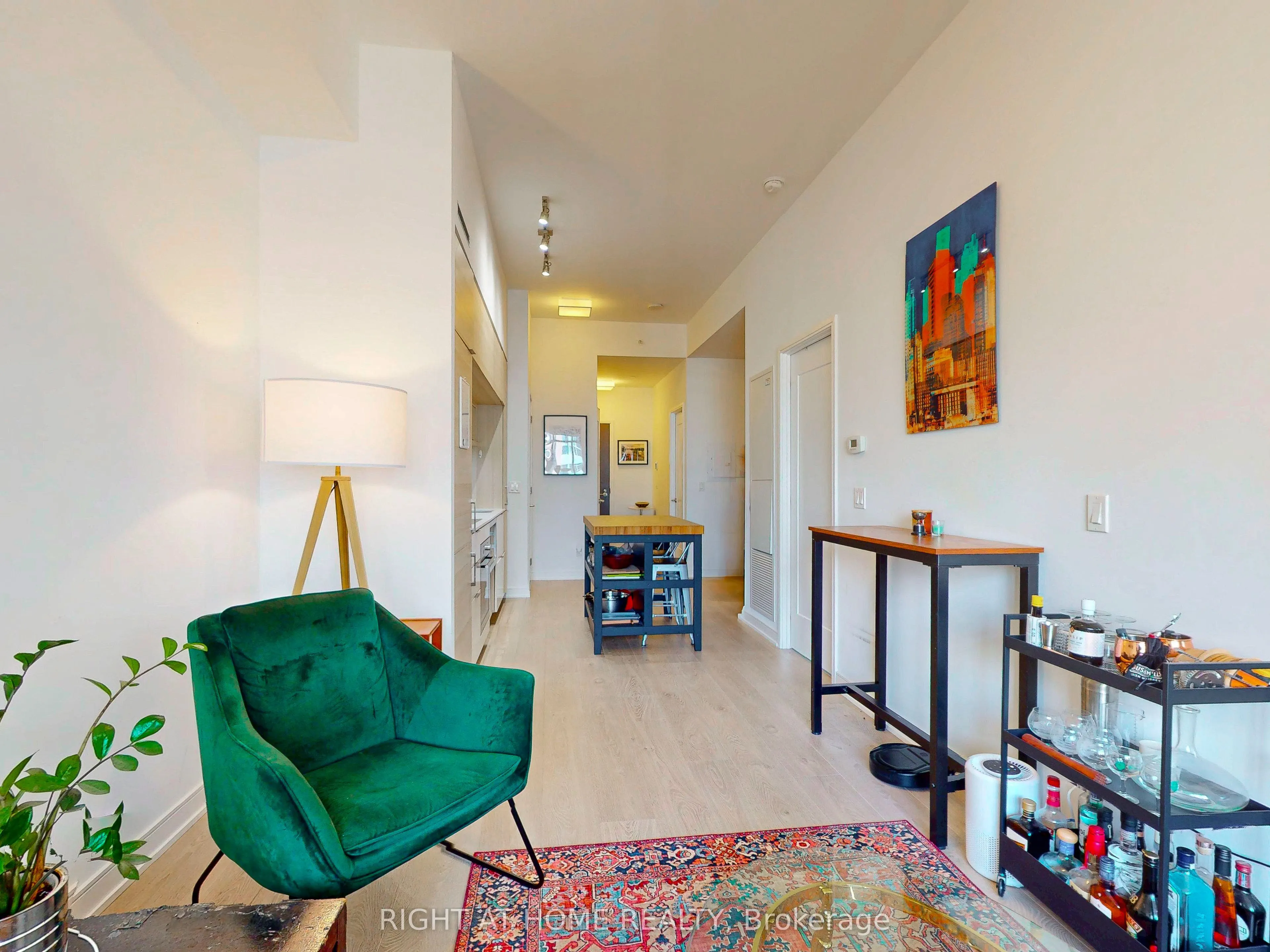 88 Scott Street, #1904