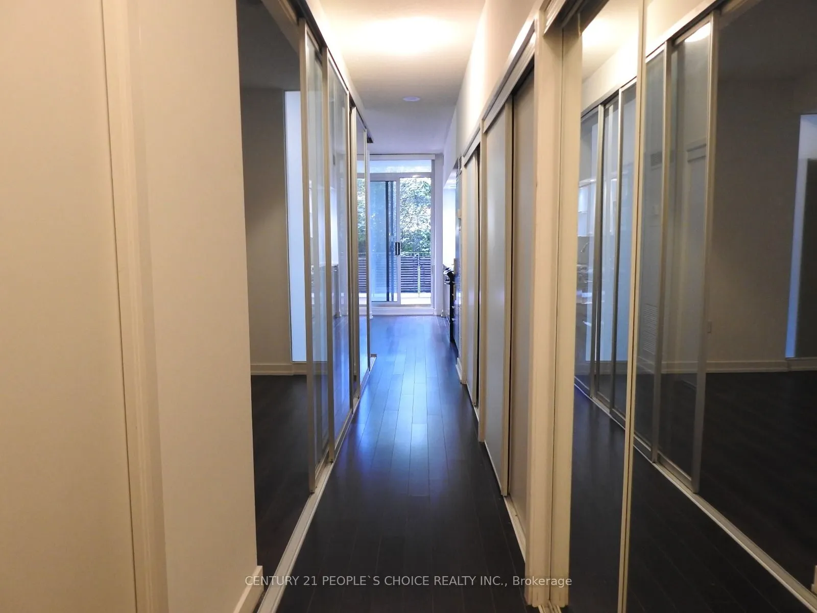 8 Telegram Mews, #235