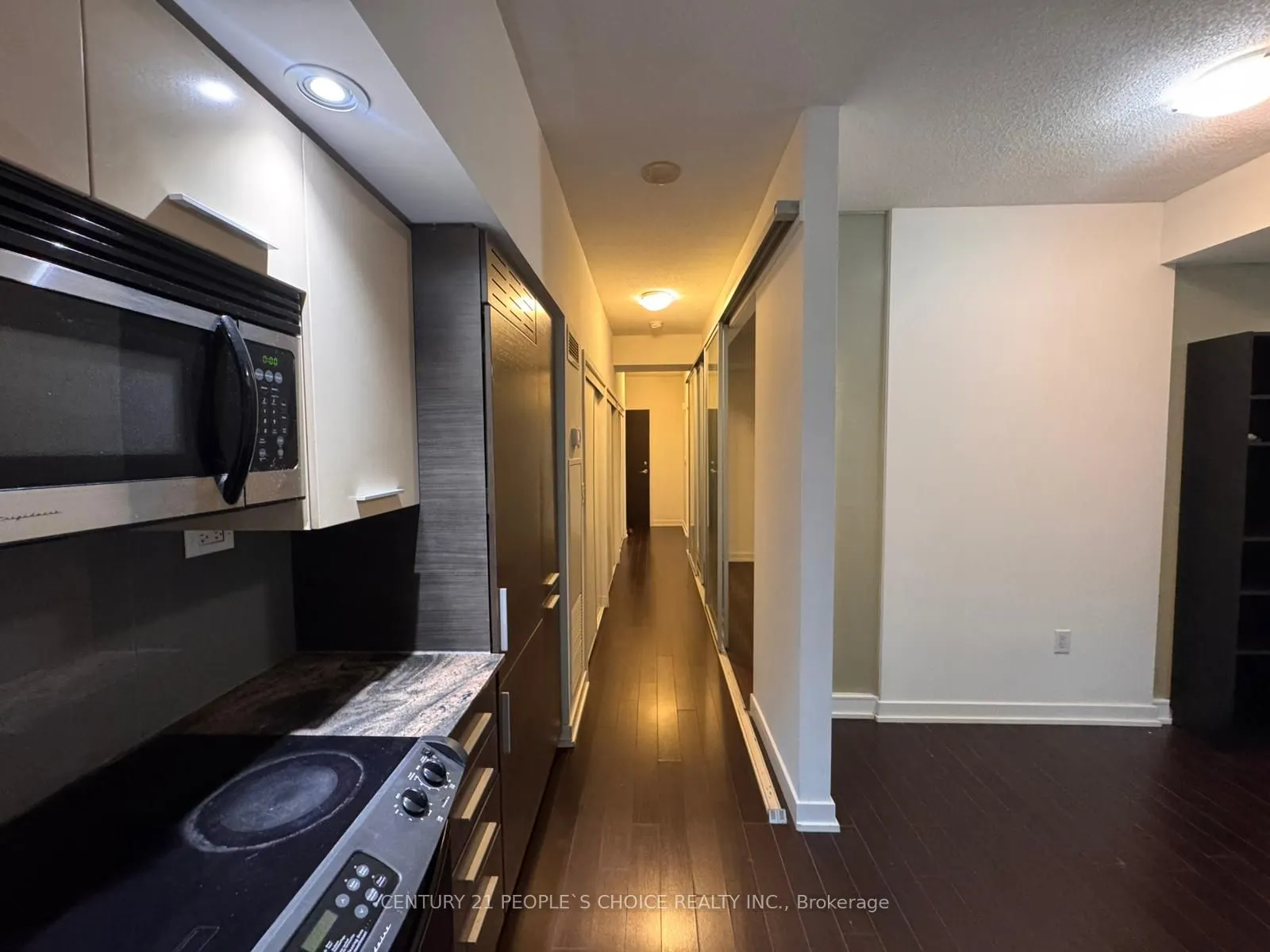 8 Telegram Mews, #235