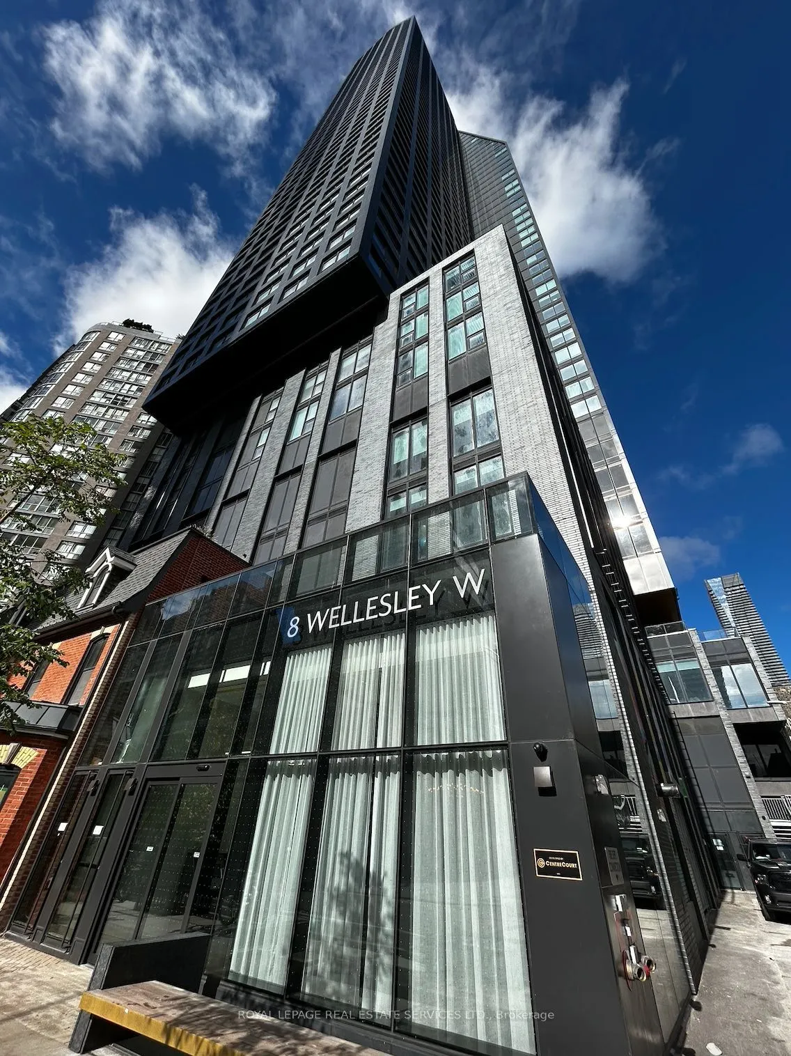 8 Wellesley Street W, #2616