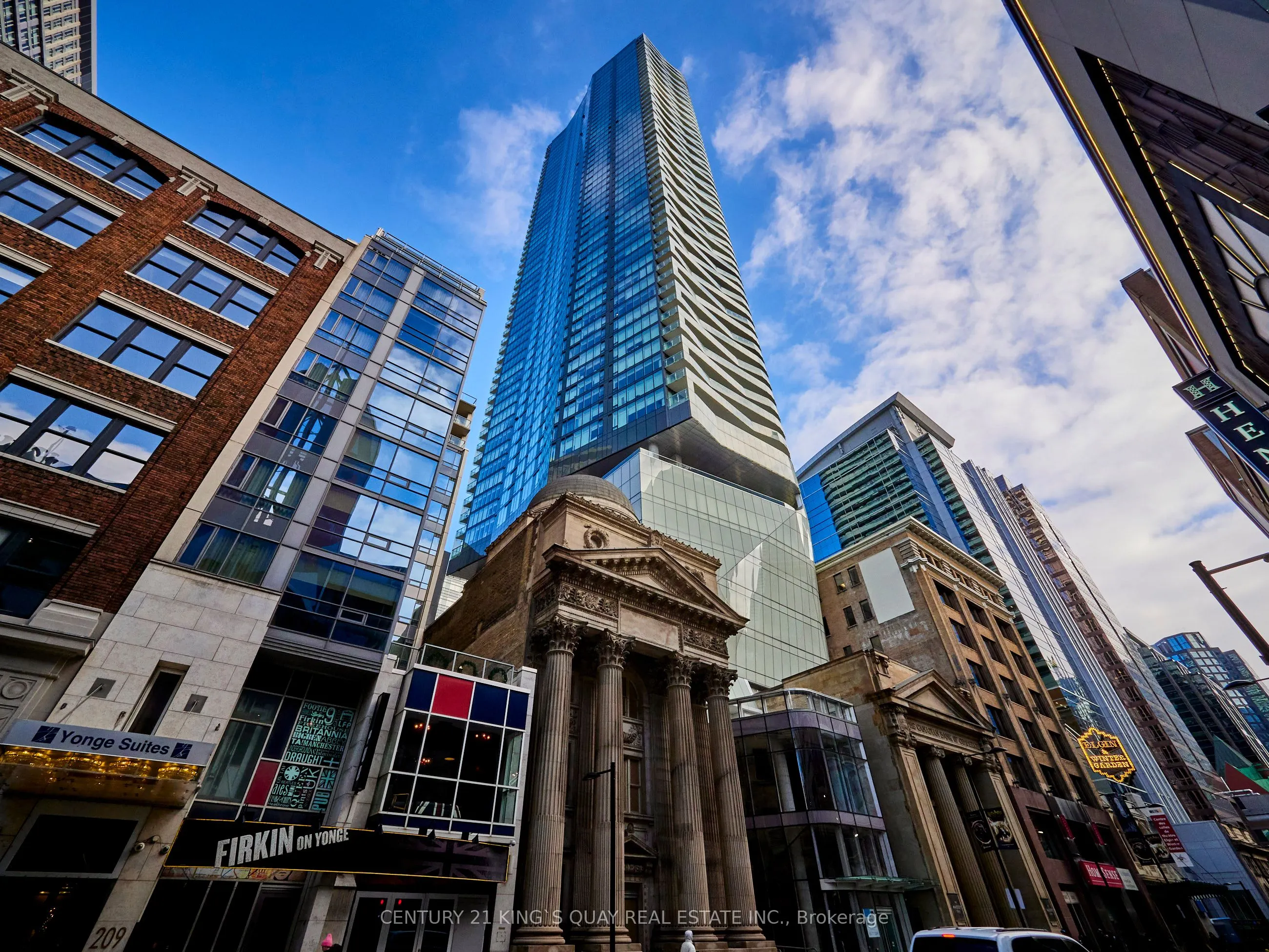 197 Yonge Street, #2903