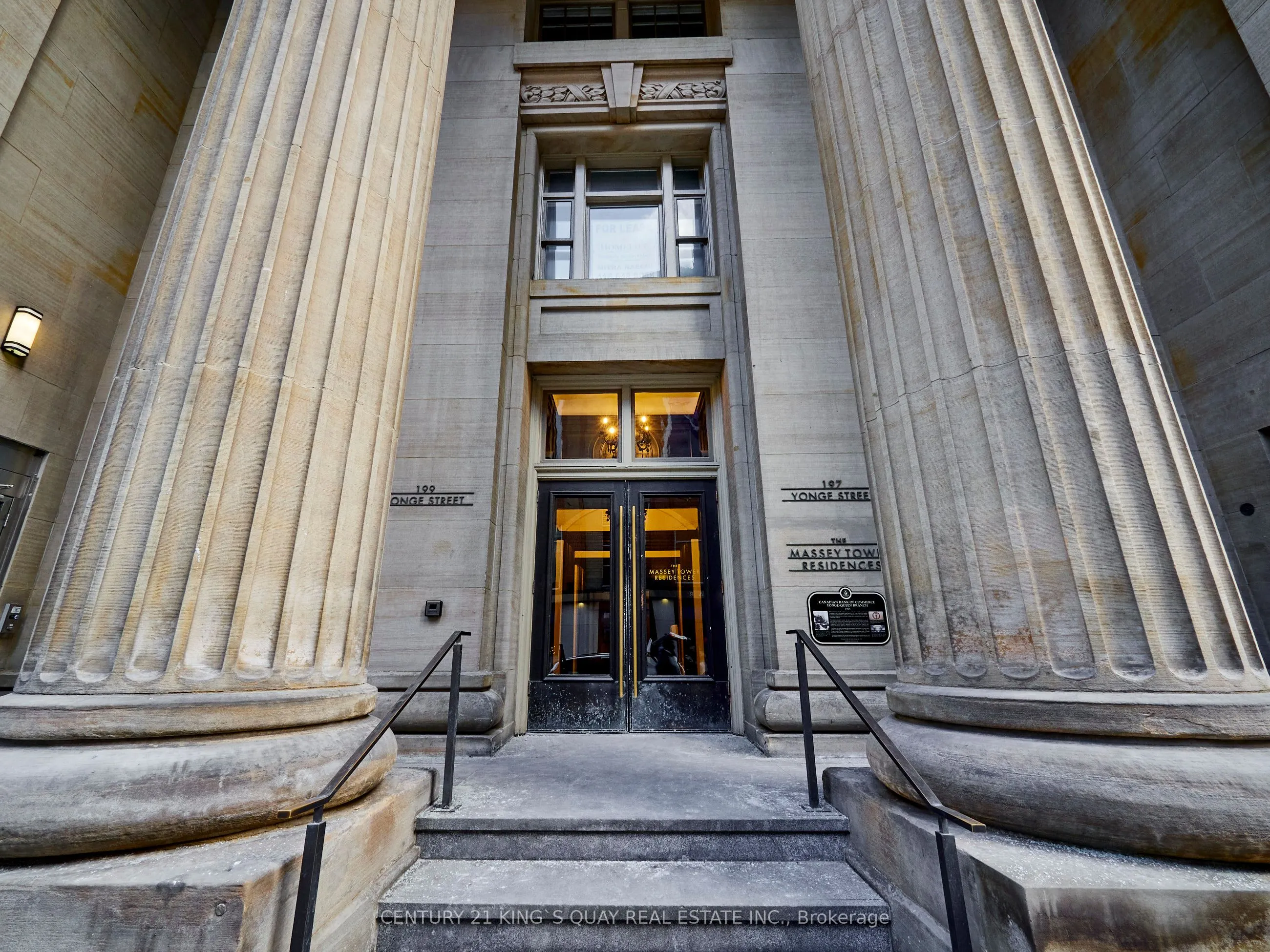 197 Yonge Street, #2903