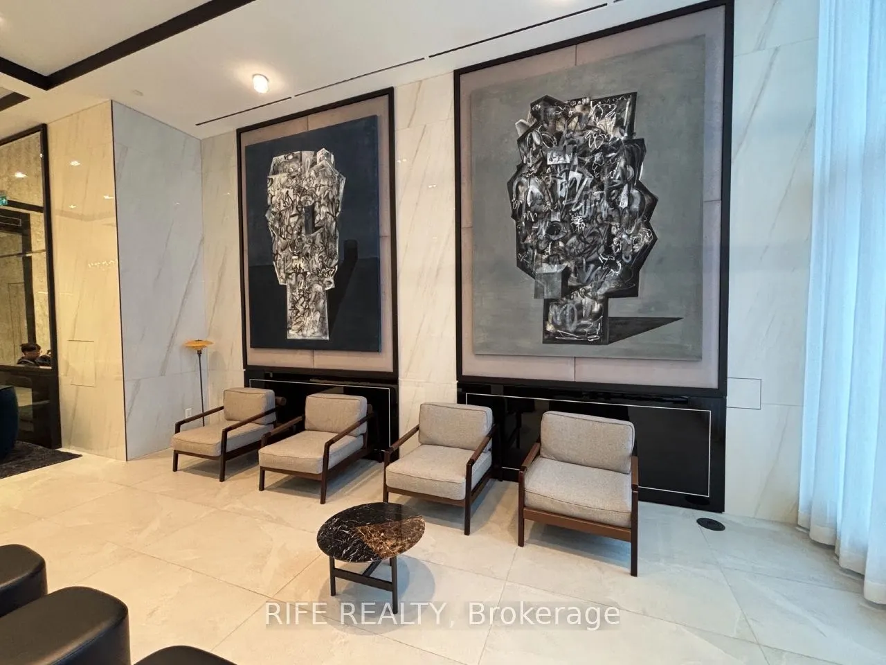 8 Wellesley Street W, #2316