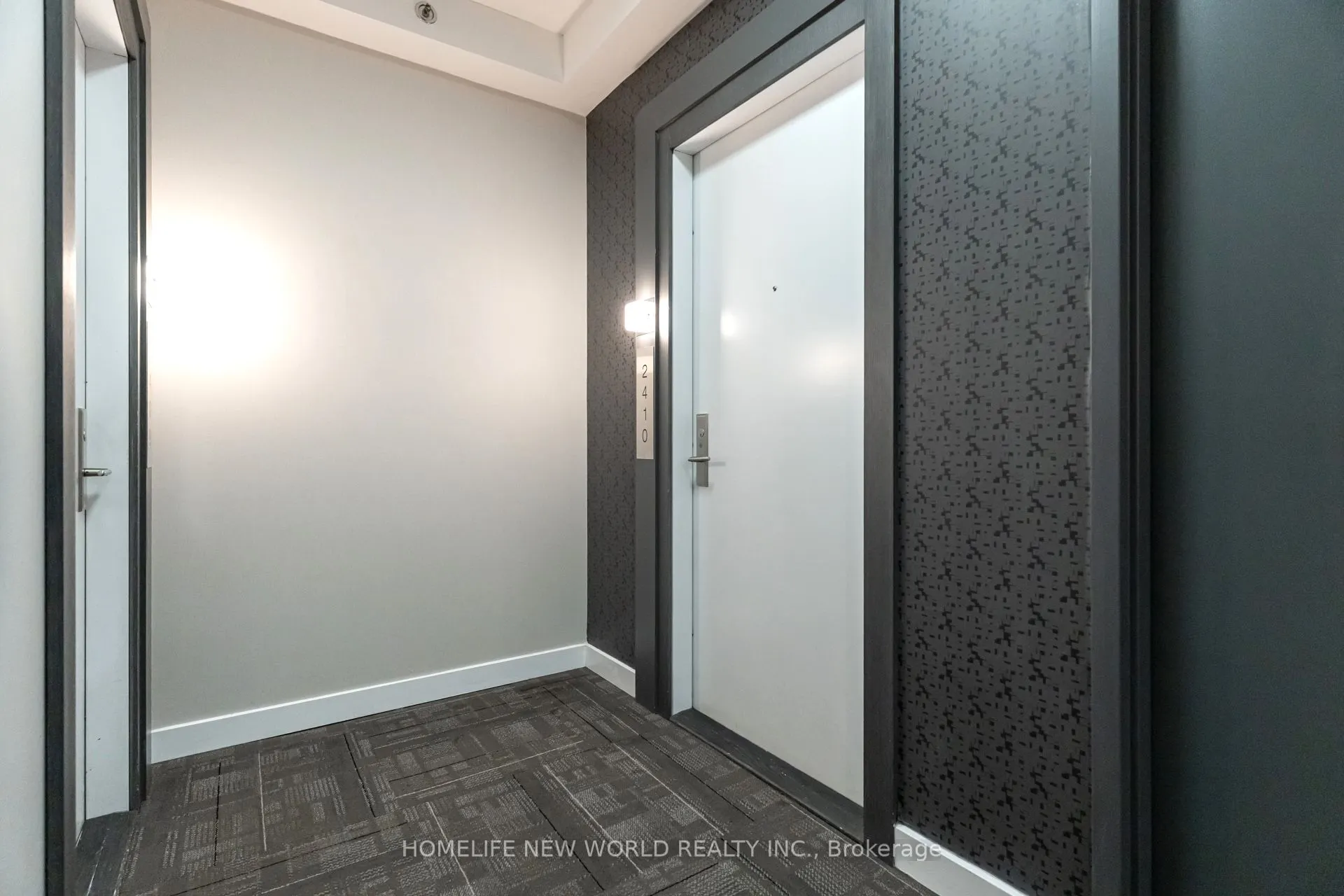 318 Richmond Street W, #2410