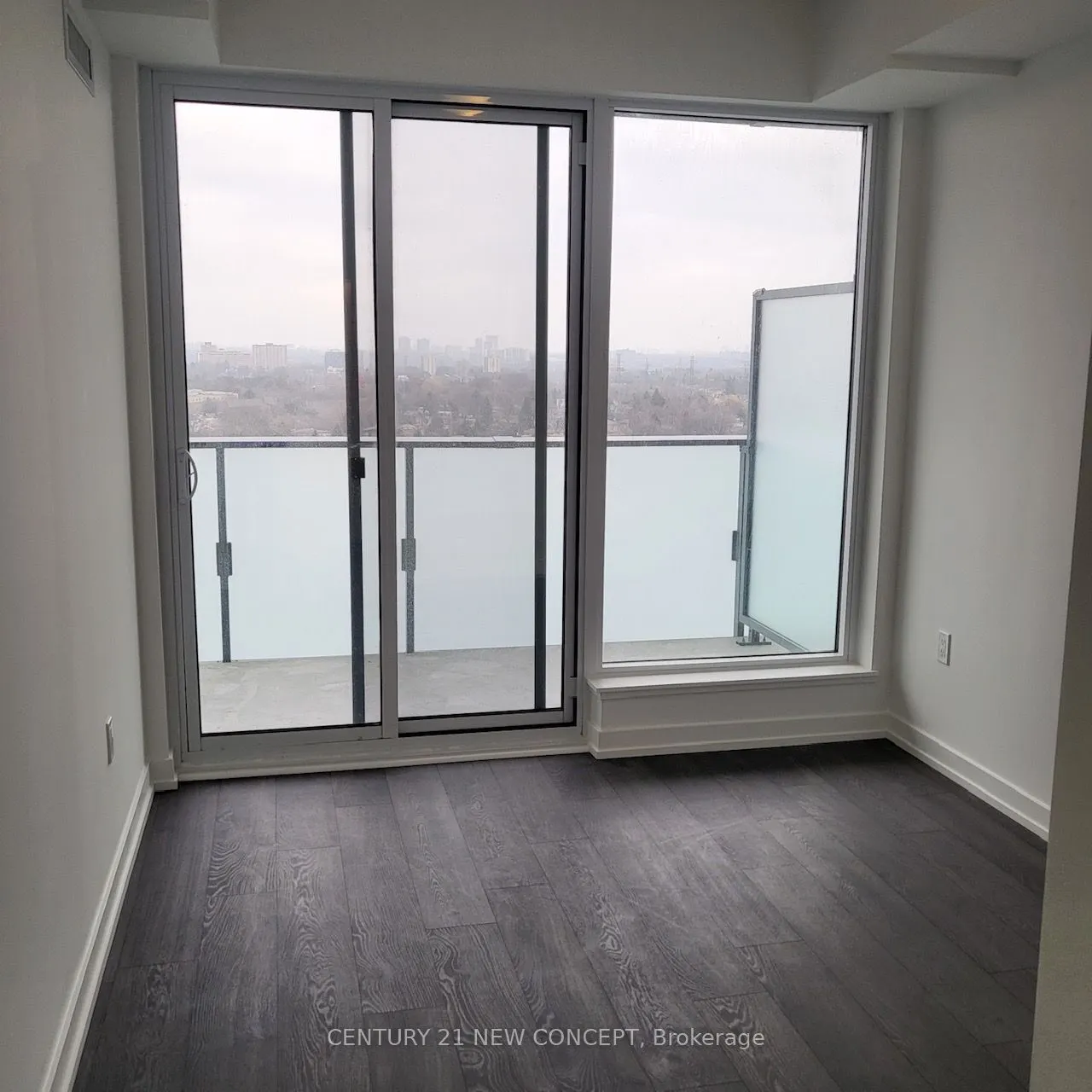 8 Olympic Garden Drive, #S1402