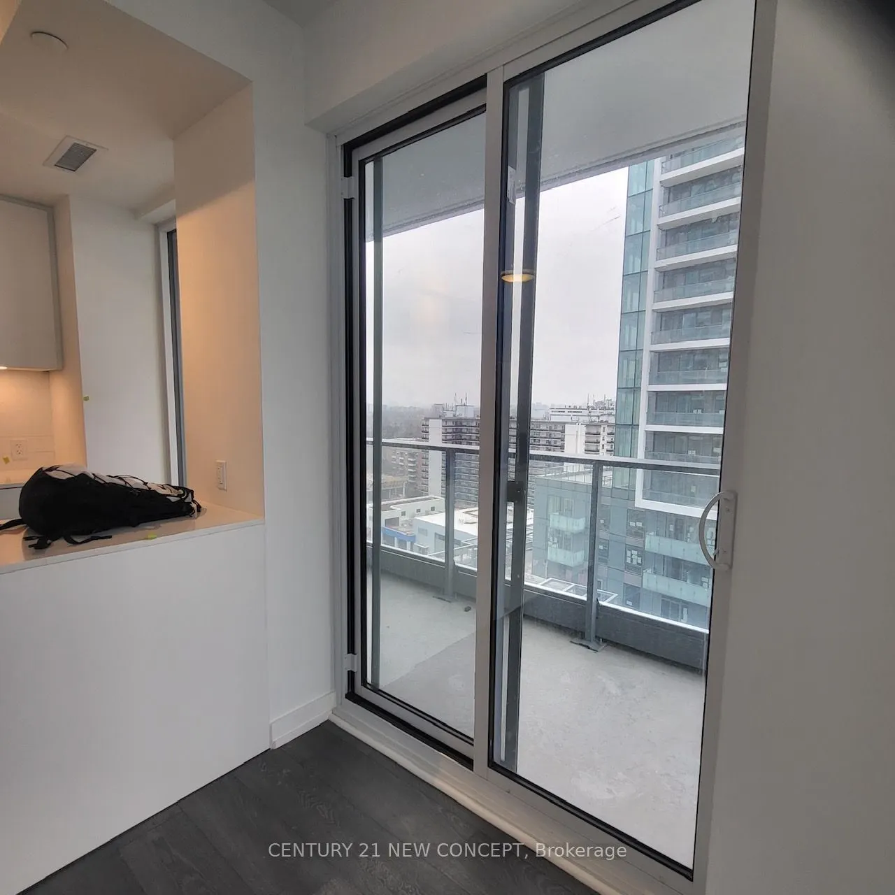 8 Olympic Garden Drive, #S1402