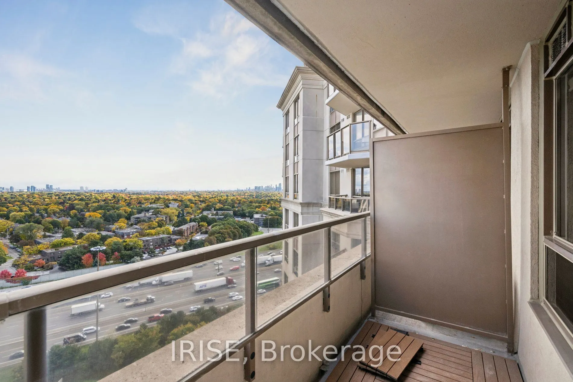 78 Harrison Garden Boulevard, #1904