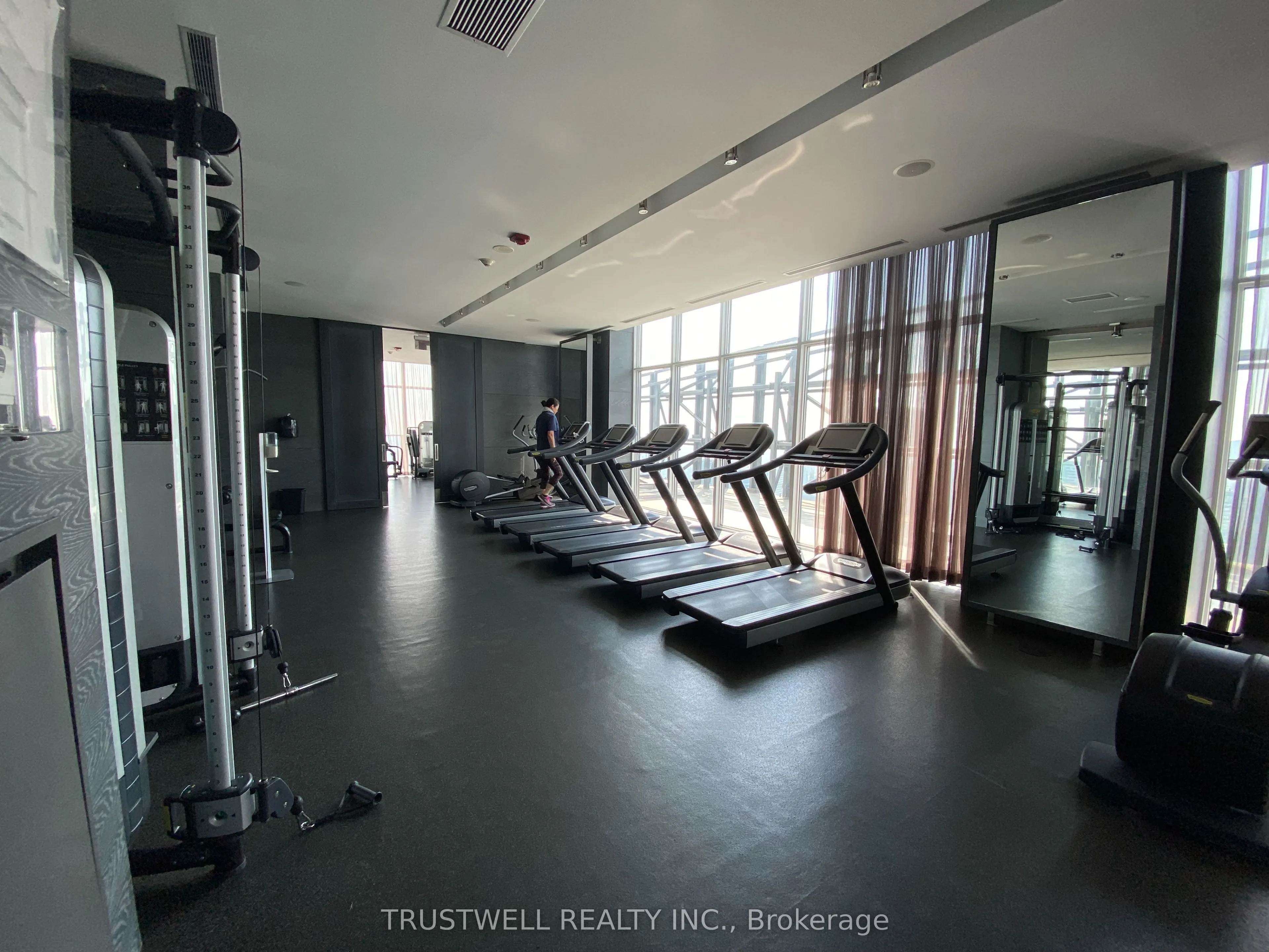 1080 Bay Street, #2404