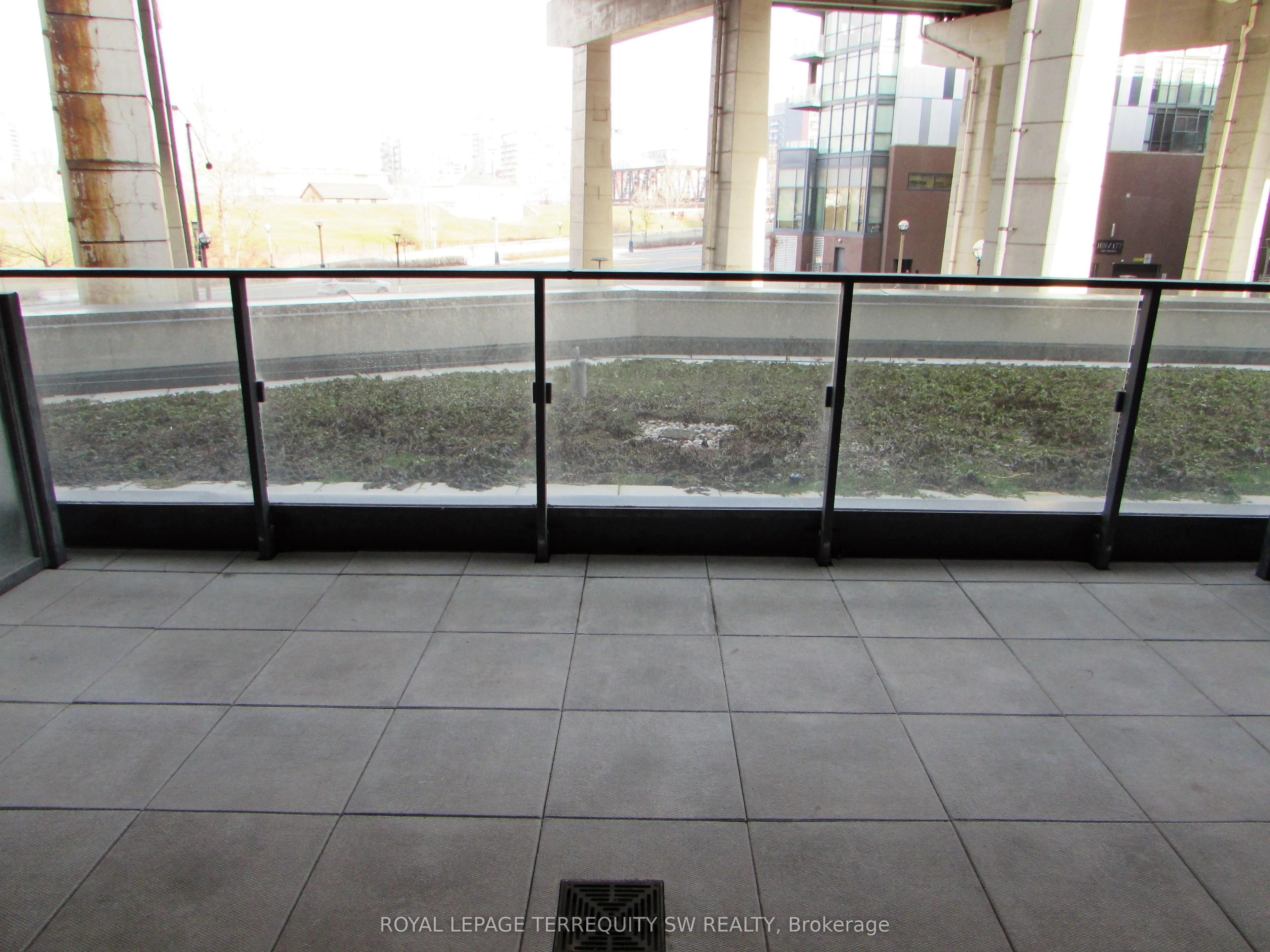 50 Bruyeres Mews, #208