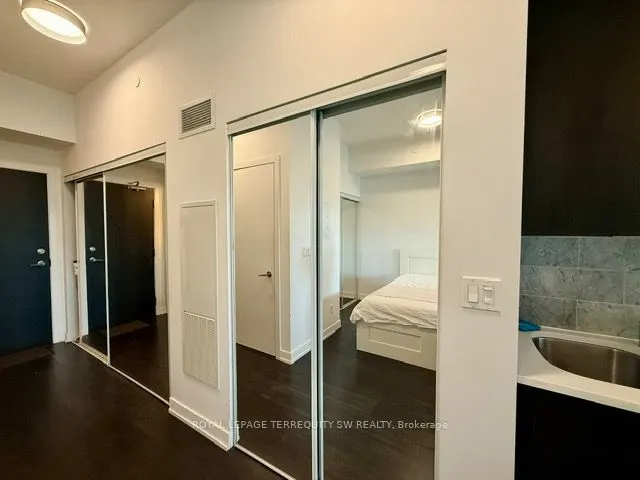 50 Bruyeres Mews, #208