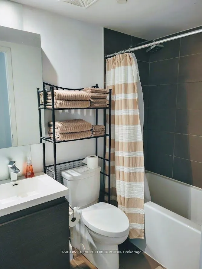 1030 King Street, #1222