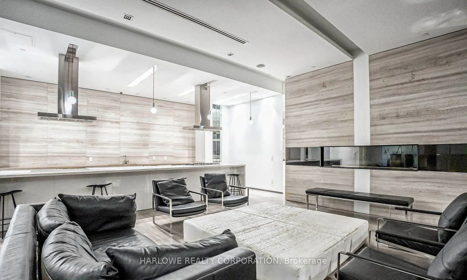 1030 King Street, #1222