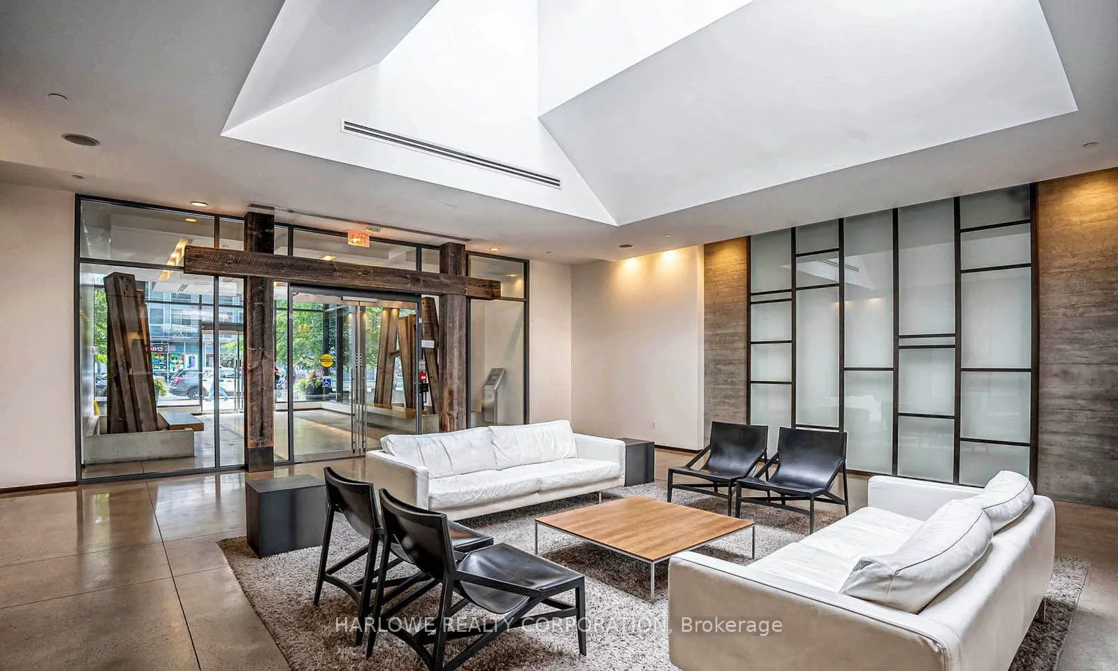 1030 King Street, #1222