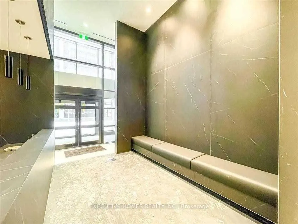 20 Edward Street, #2120