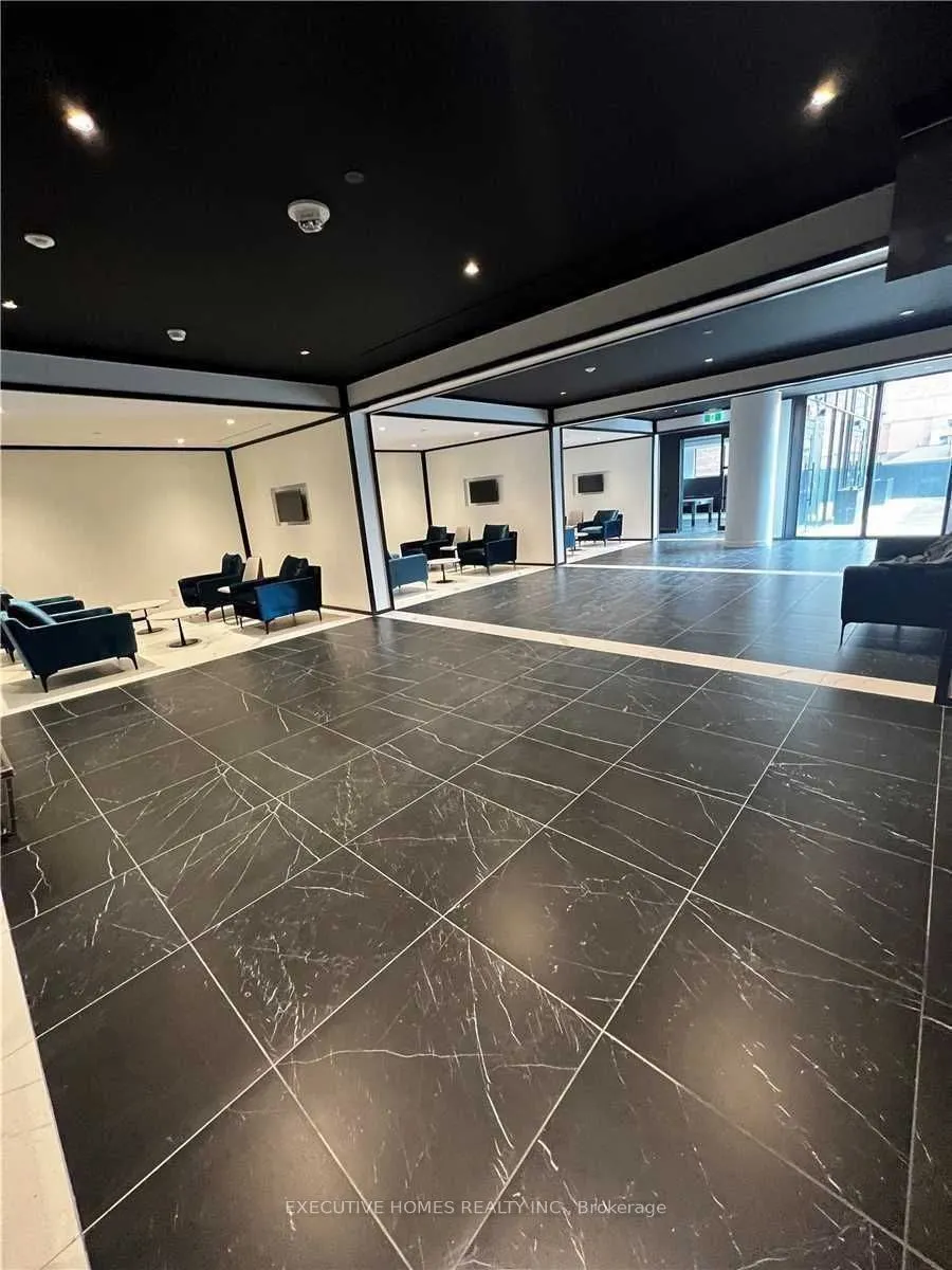 20 Edward Street, #2120