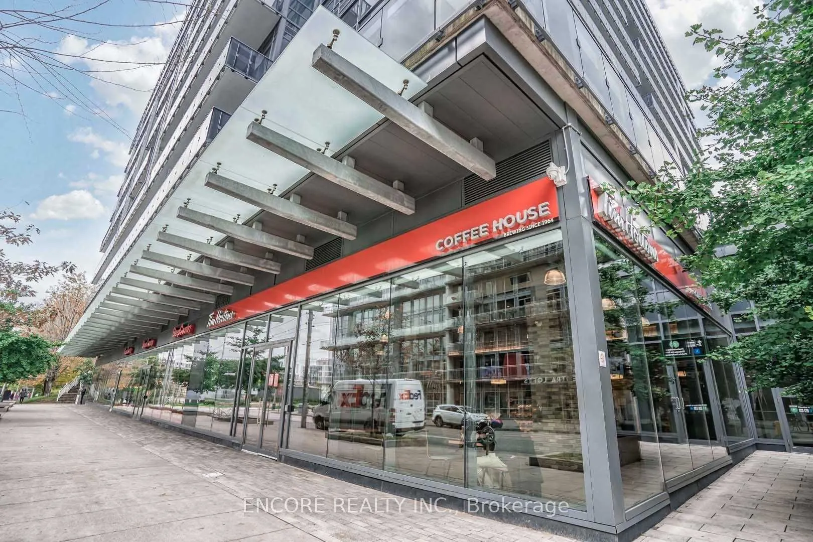 1030 King Street W, #Lph03