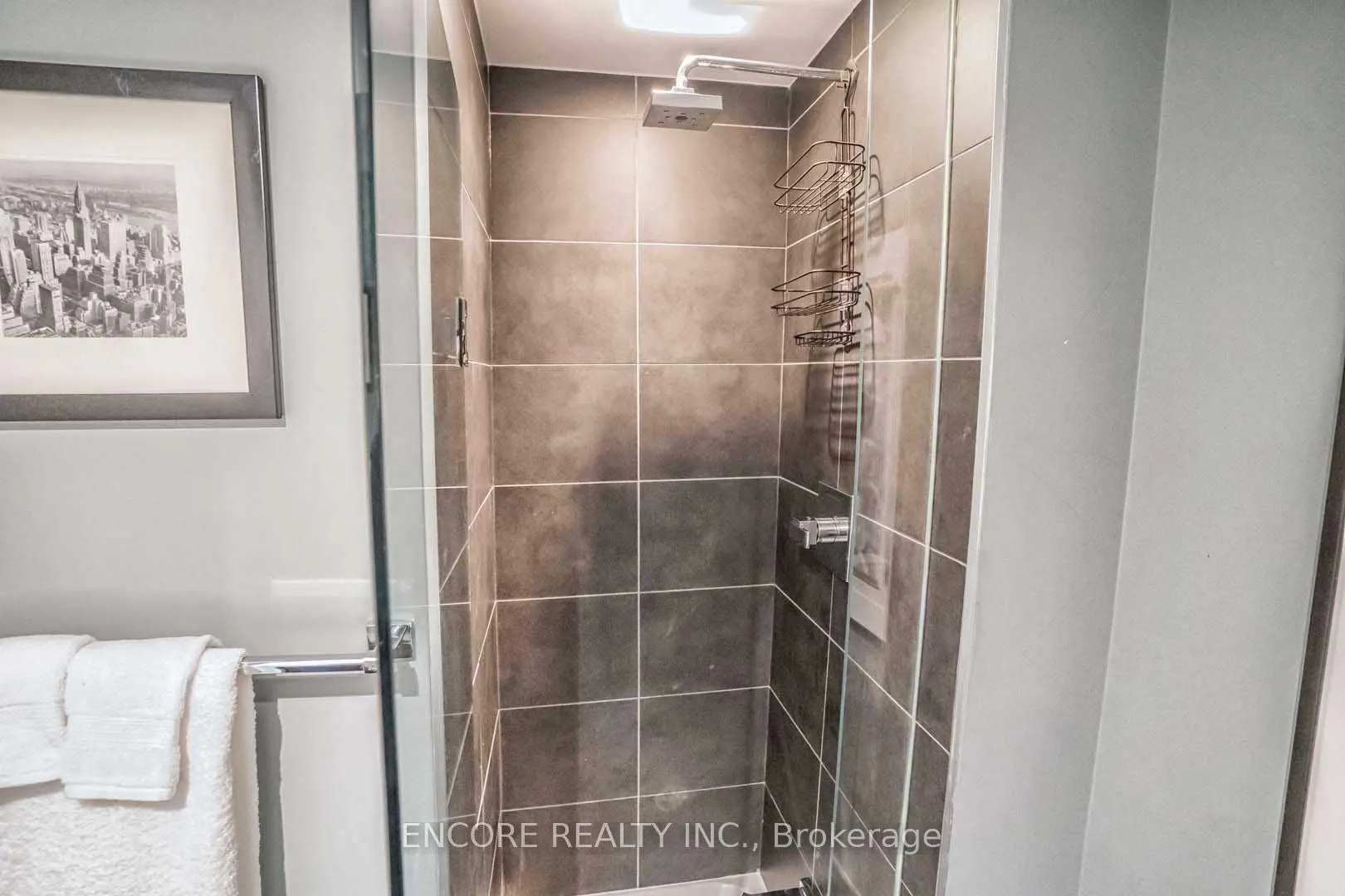 1030 King Street W, #Lph03