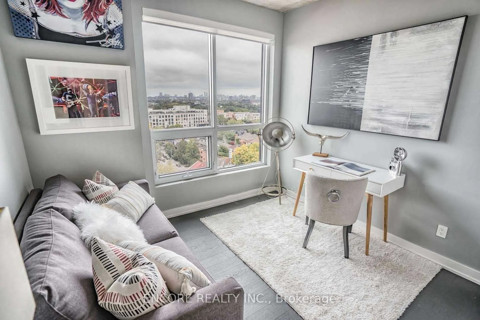 1030 King Street W, #Lph03