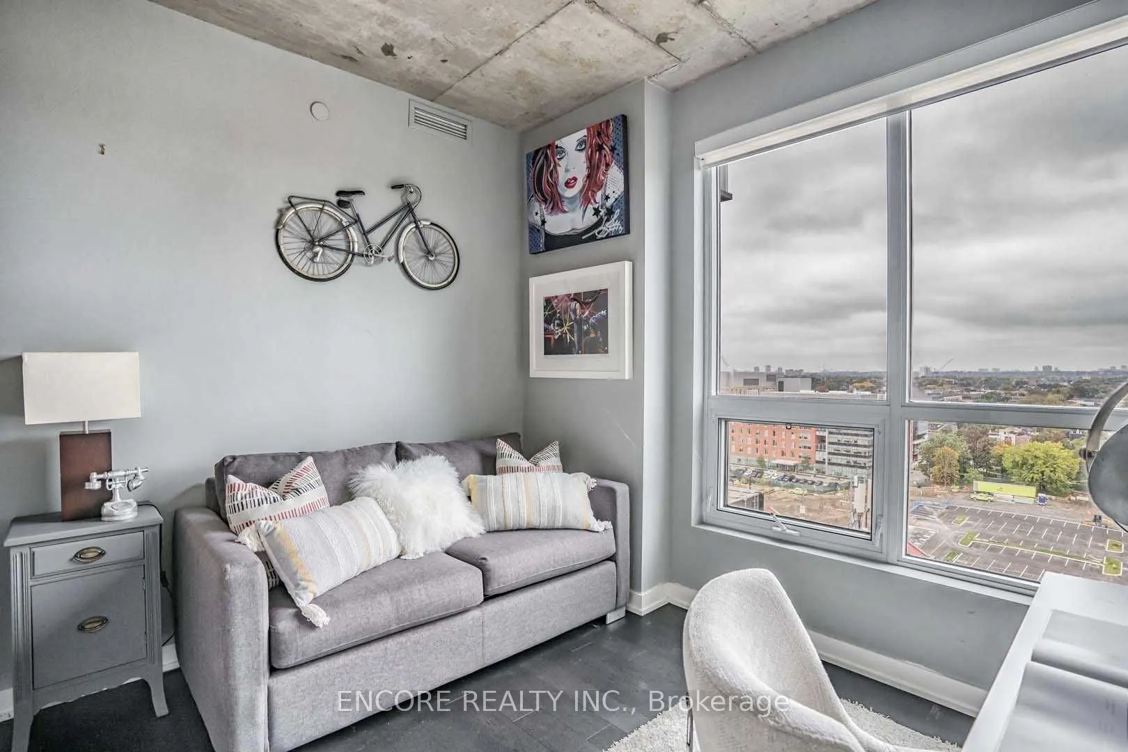 1030 King Street W, #Lph03