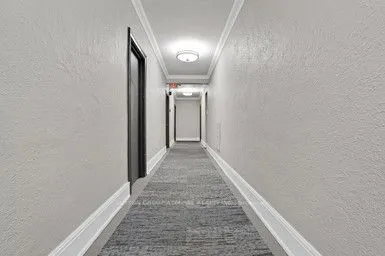 697 Eglinton Avenue W, #404