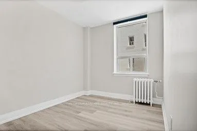 697 Eglinton Avenue W, #404