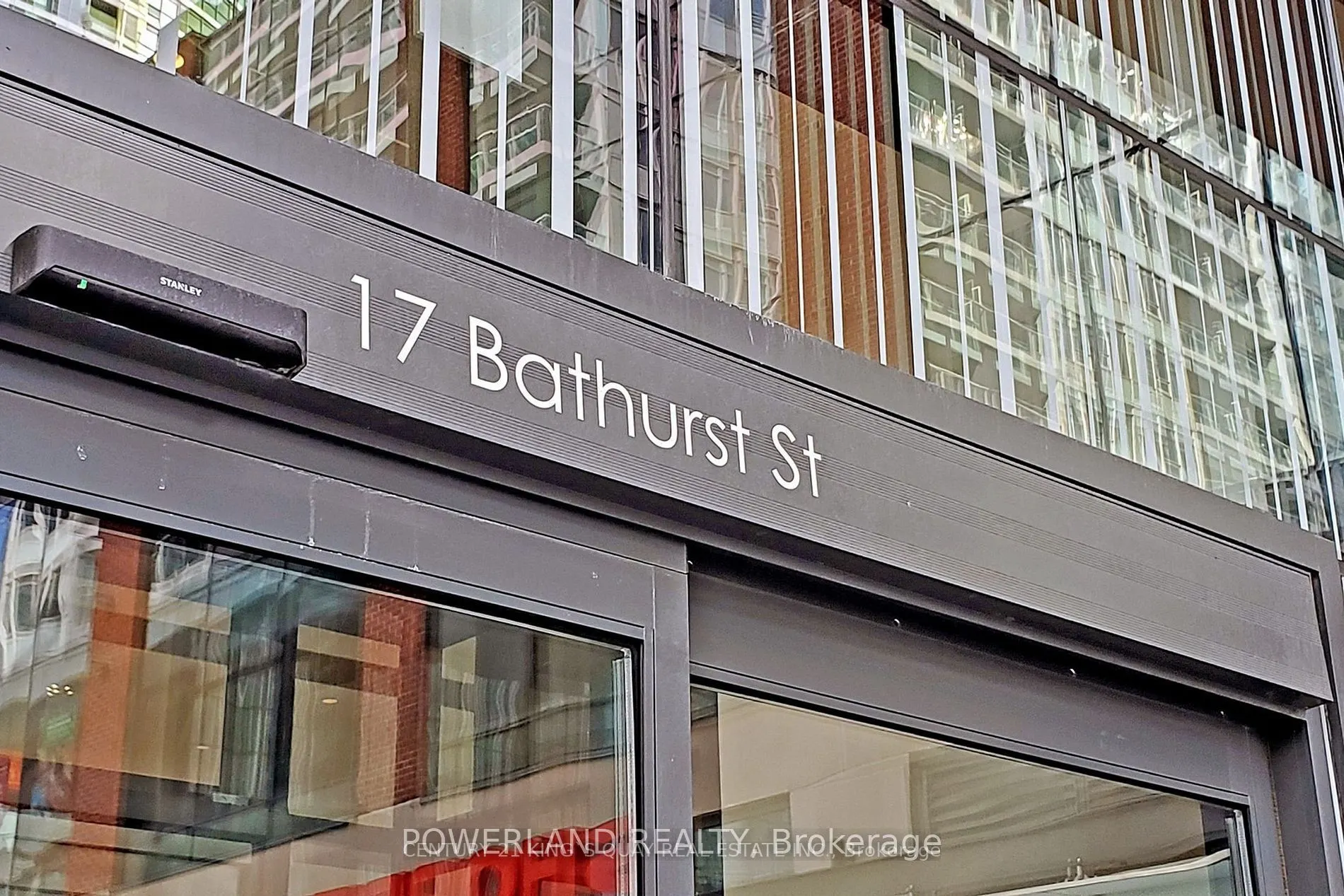 17 Bathurst Street, #2116