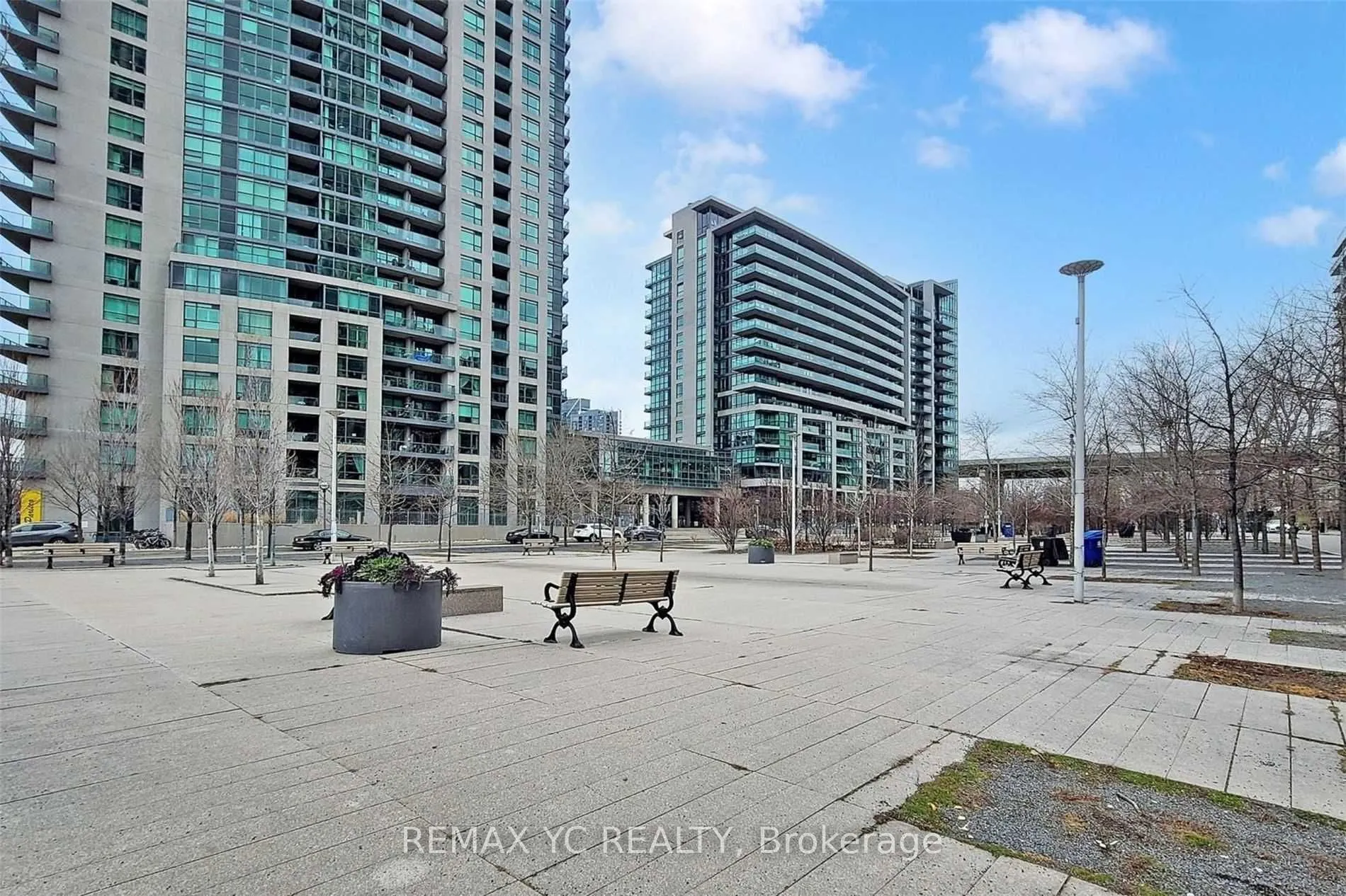 628 Fleet Street, #413