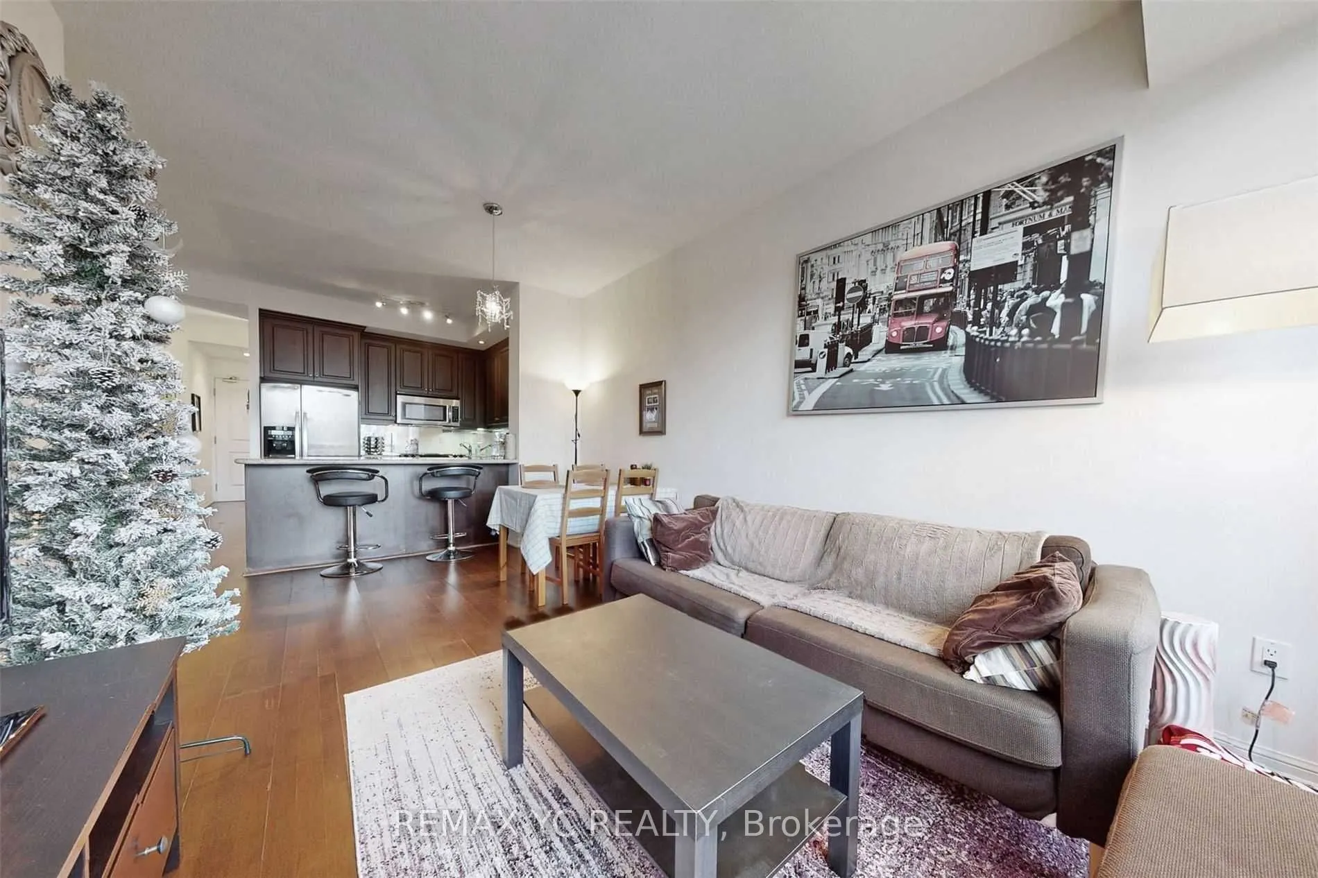 628 Fleet Street, #413