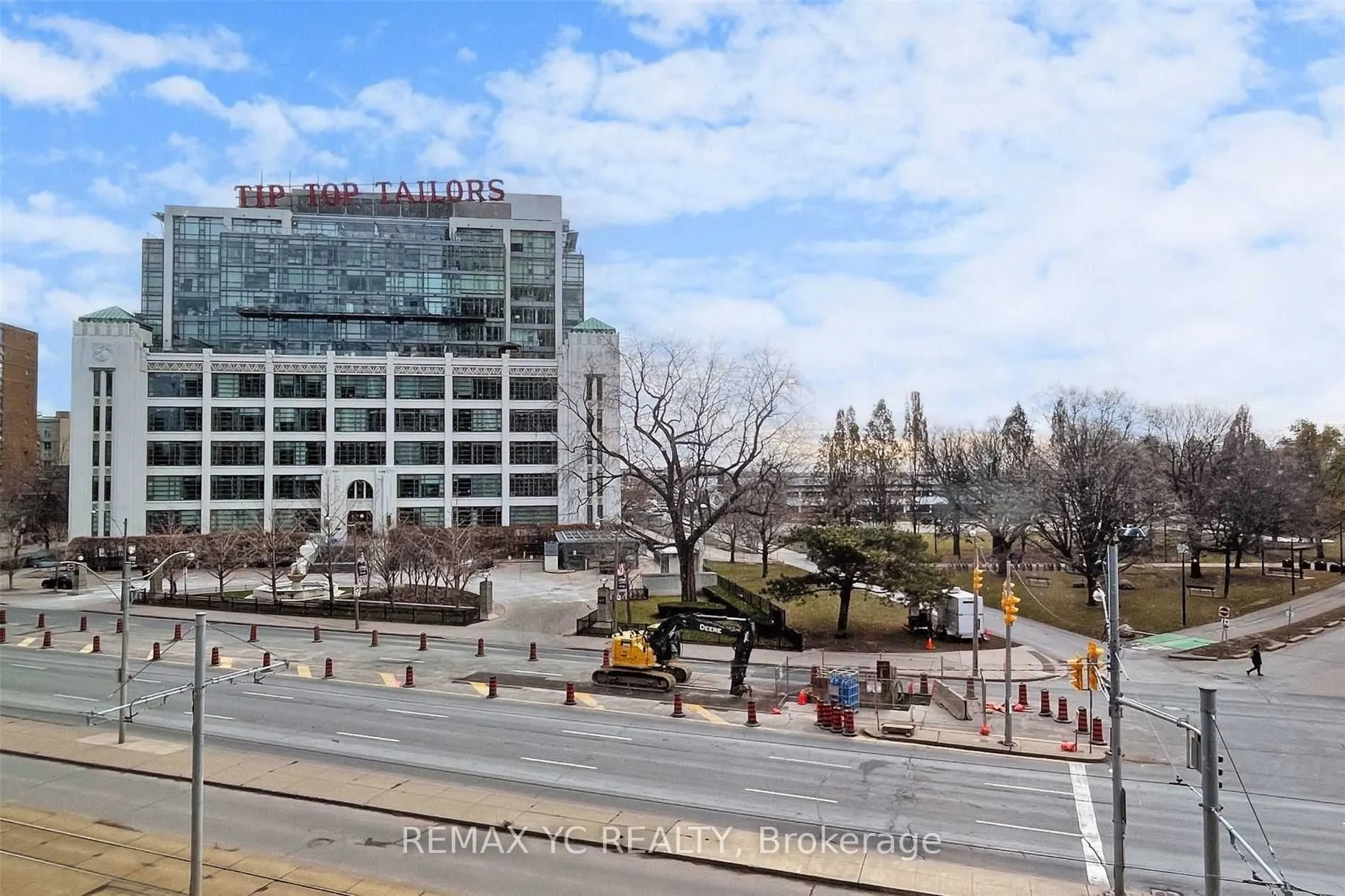 628 Fleet Street, #413