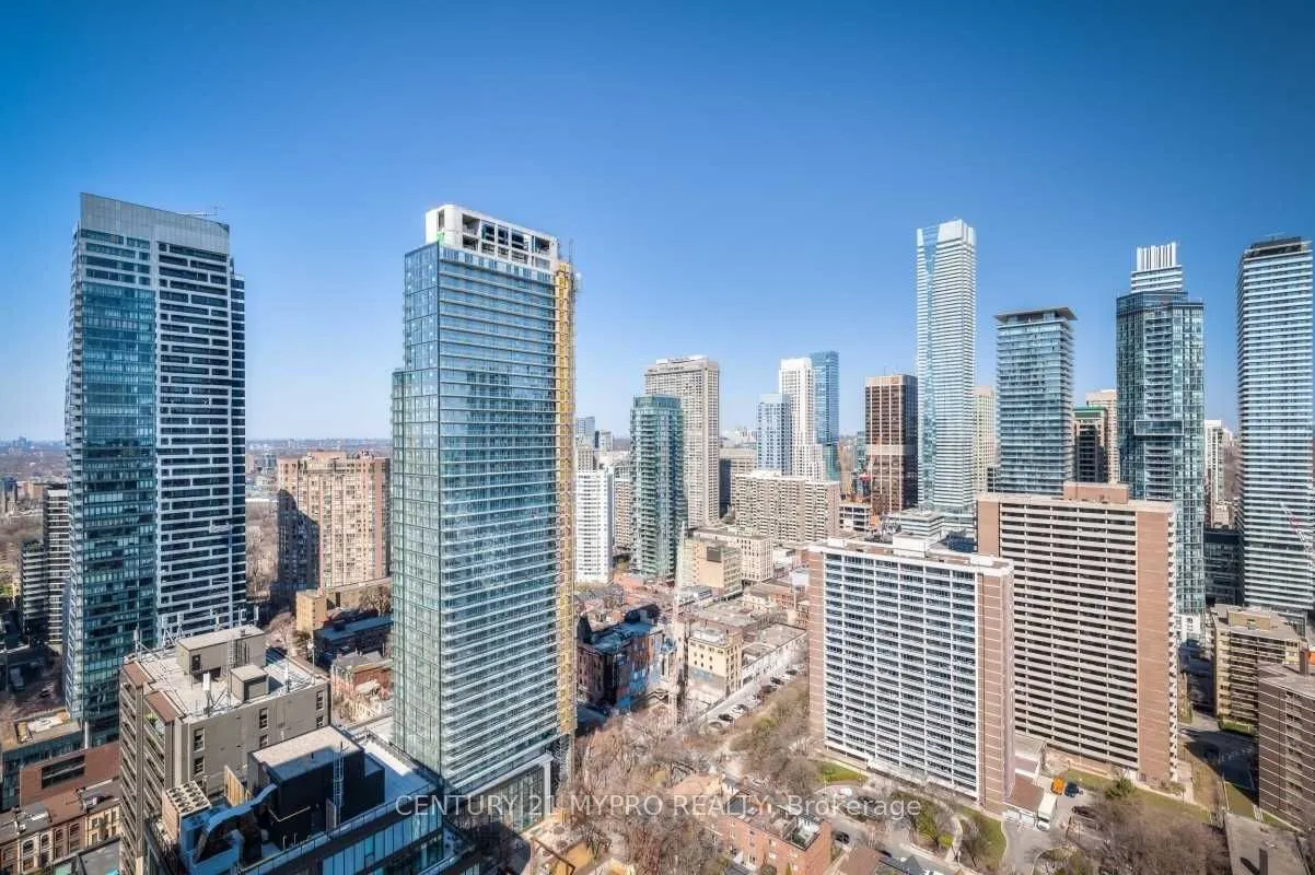 50 Wellesley Street E, #3903