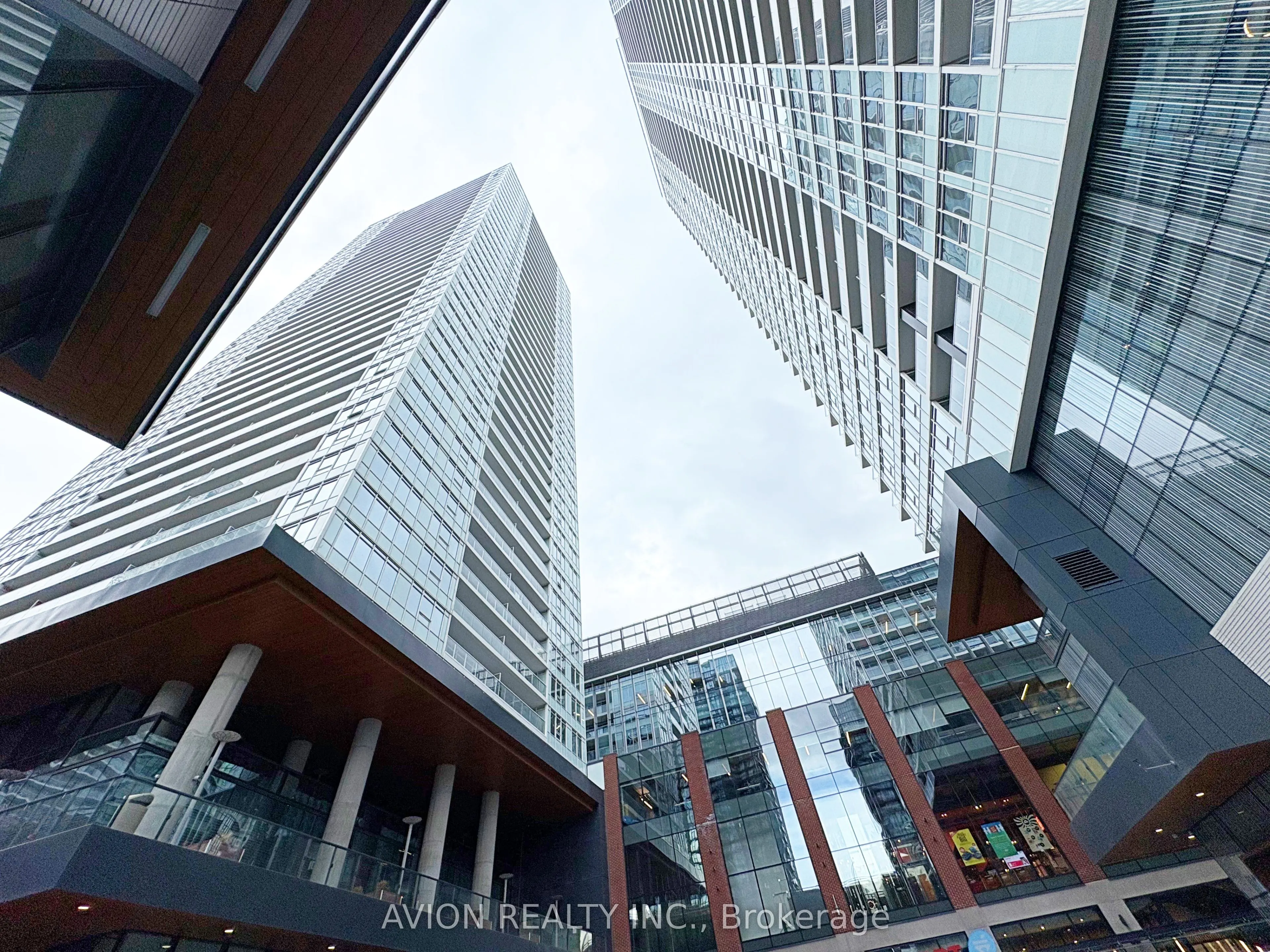 17 Bathurst Street, #2516