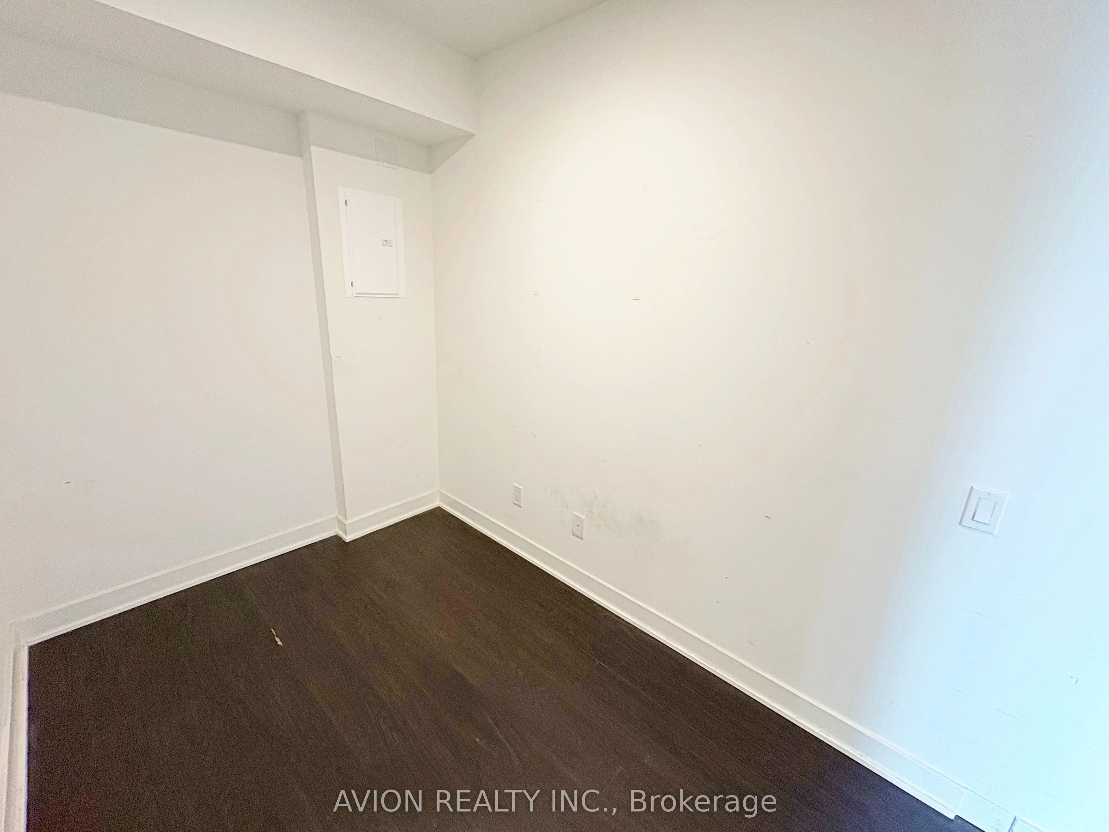 17 Bathurst Street, #2516