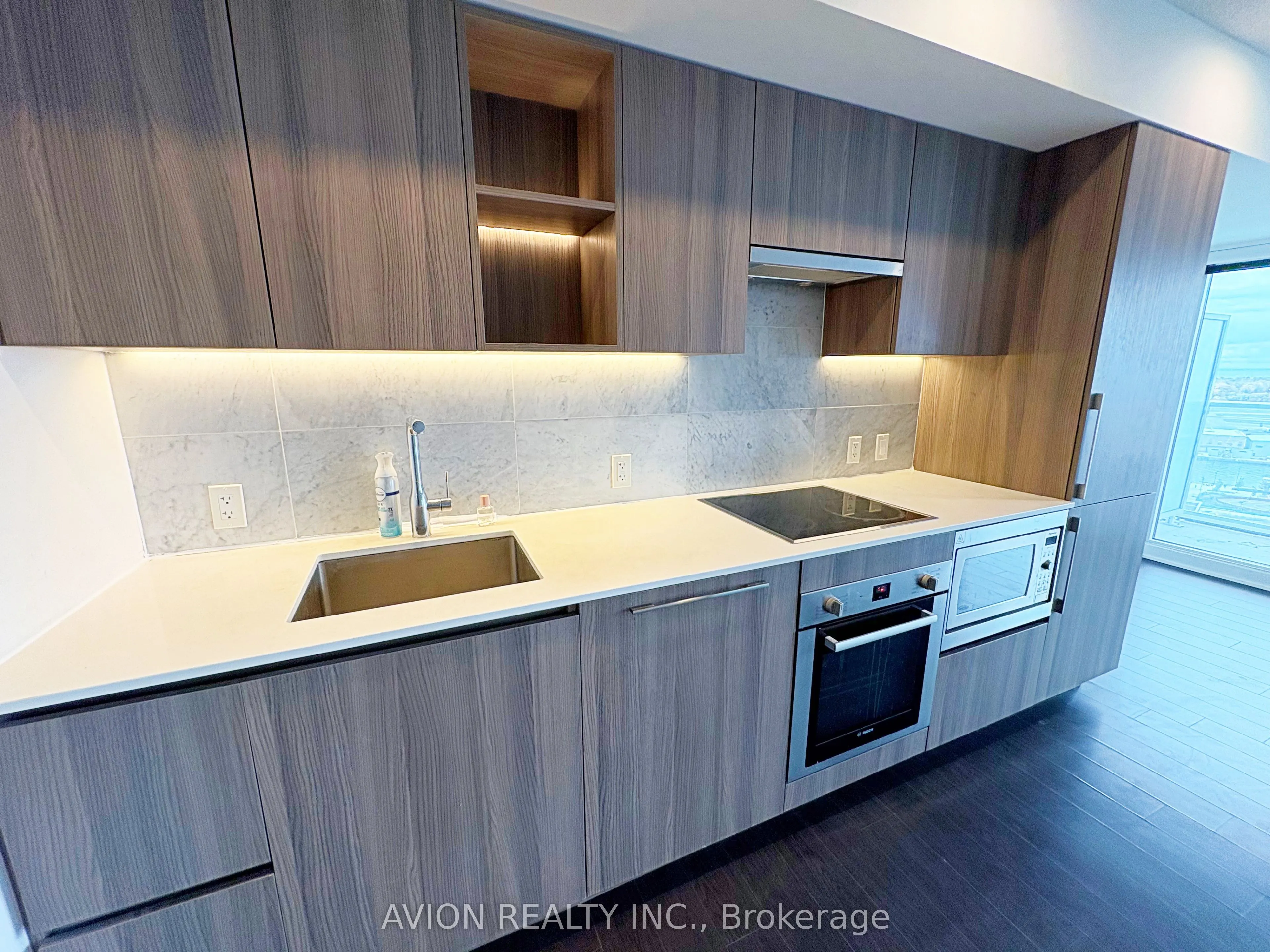 17 Bathurst Street, #2516