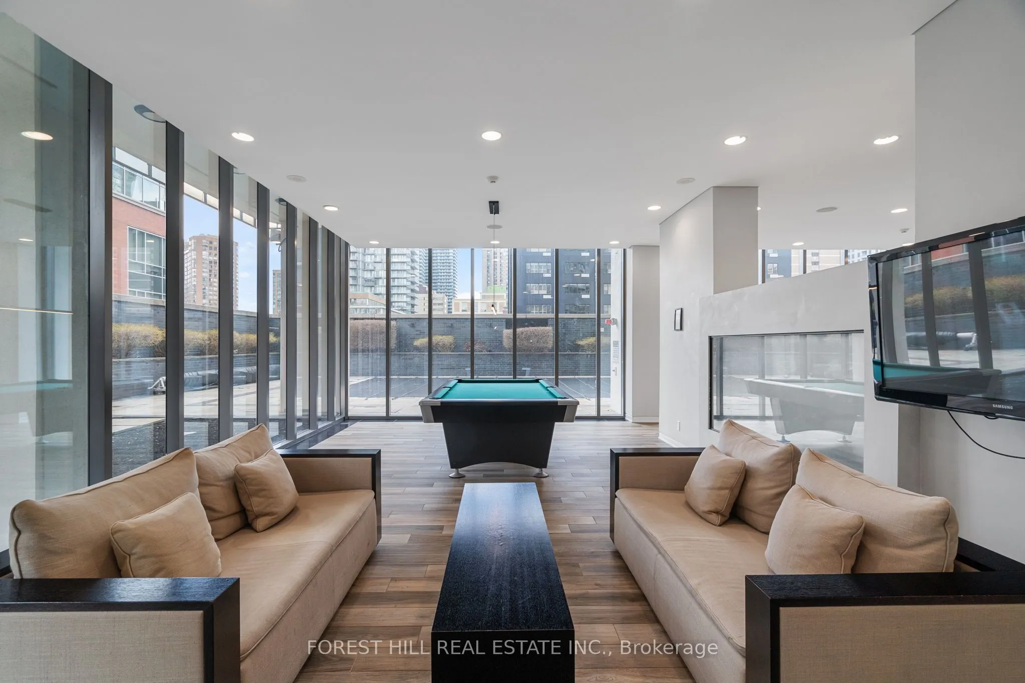 33 Charles Street, #1101