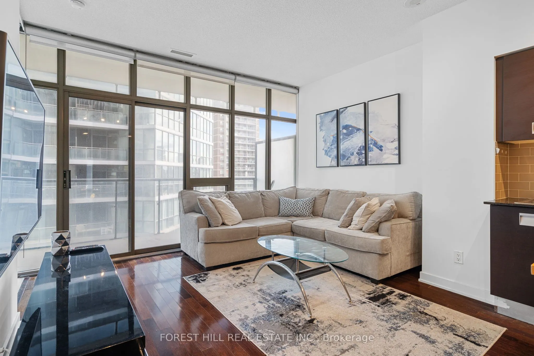 33 Charles Street, #1101