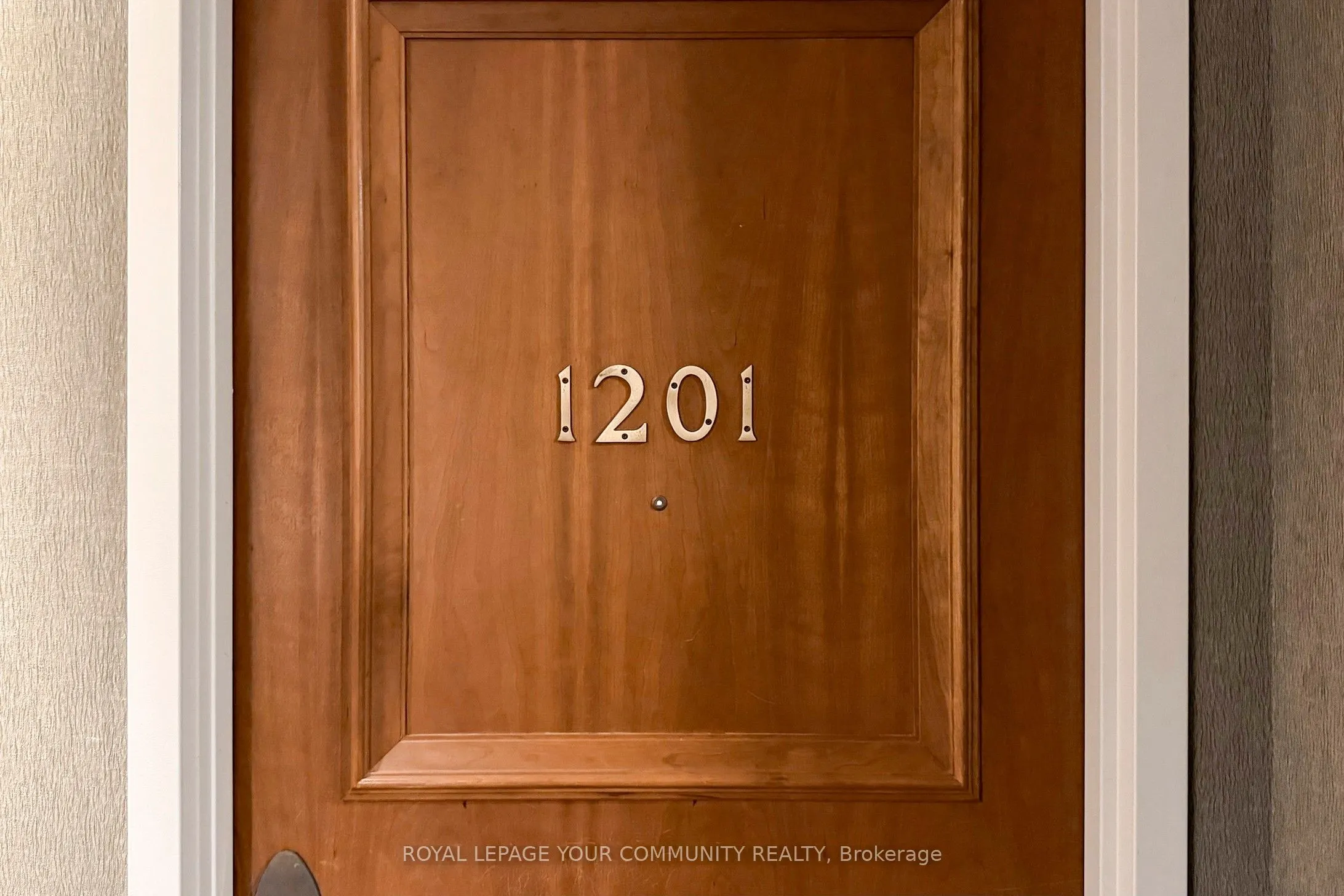 260 Doris Avenue, #1201