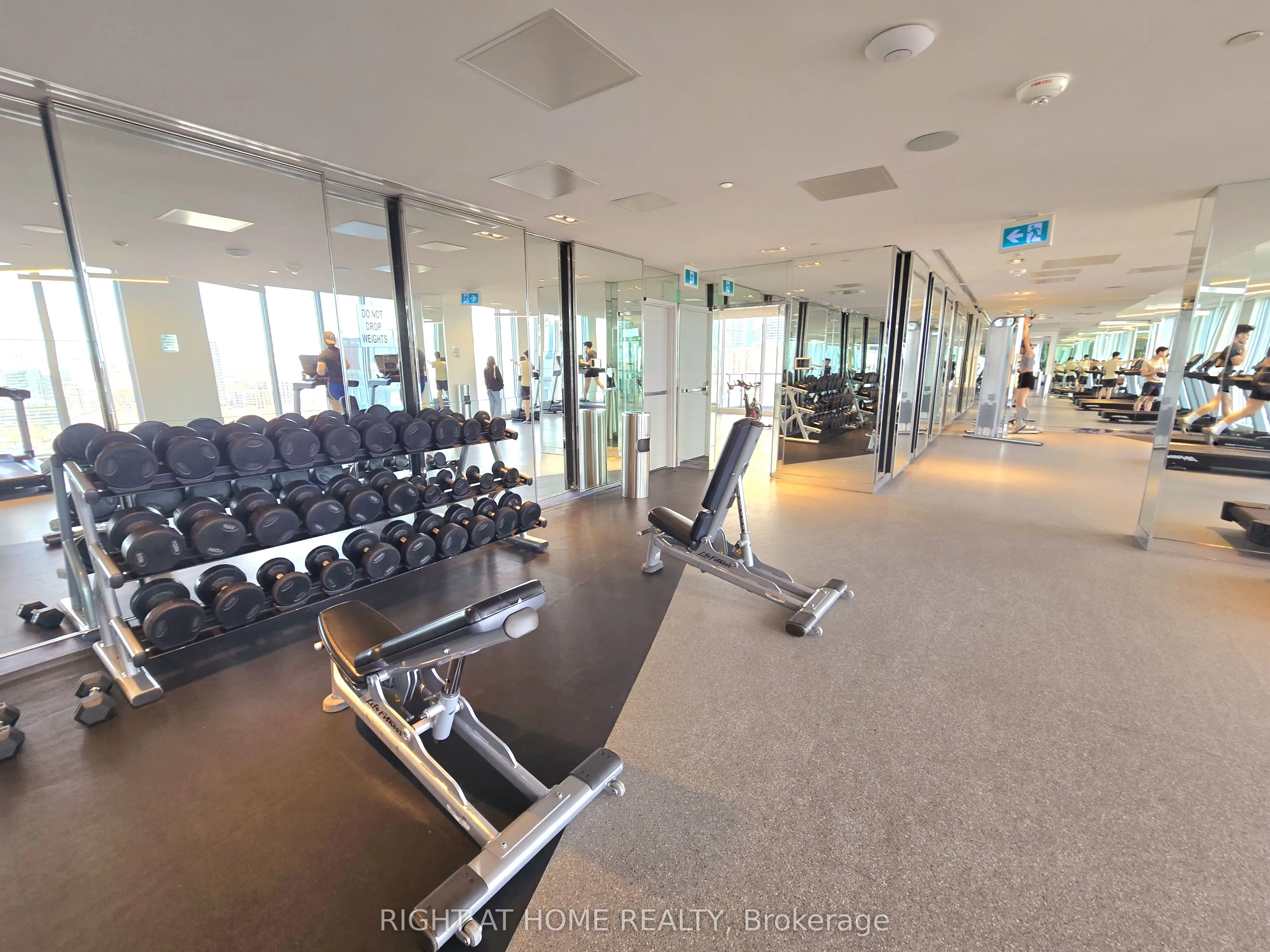 251 Jarvis Street, #931